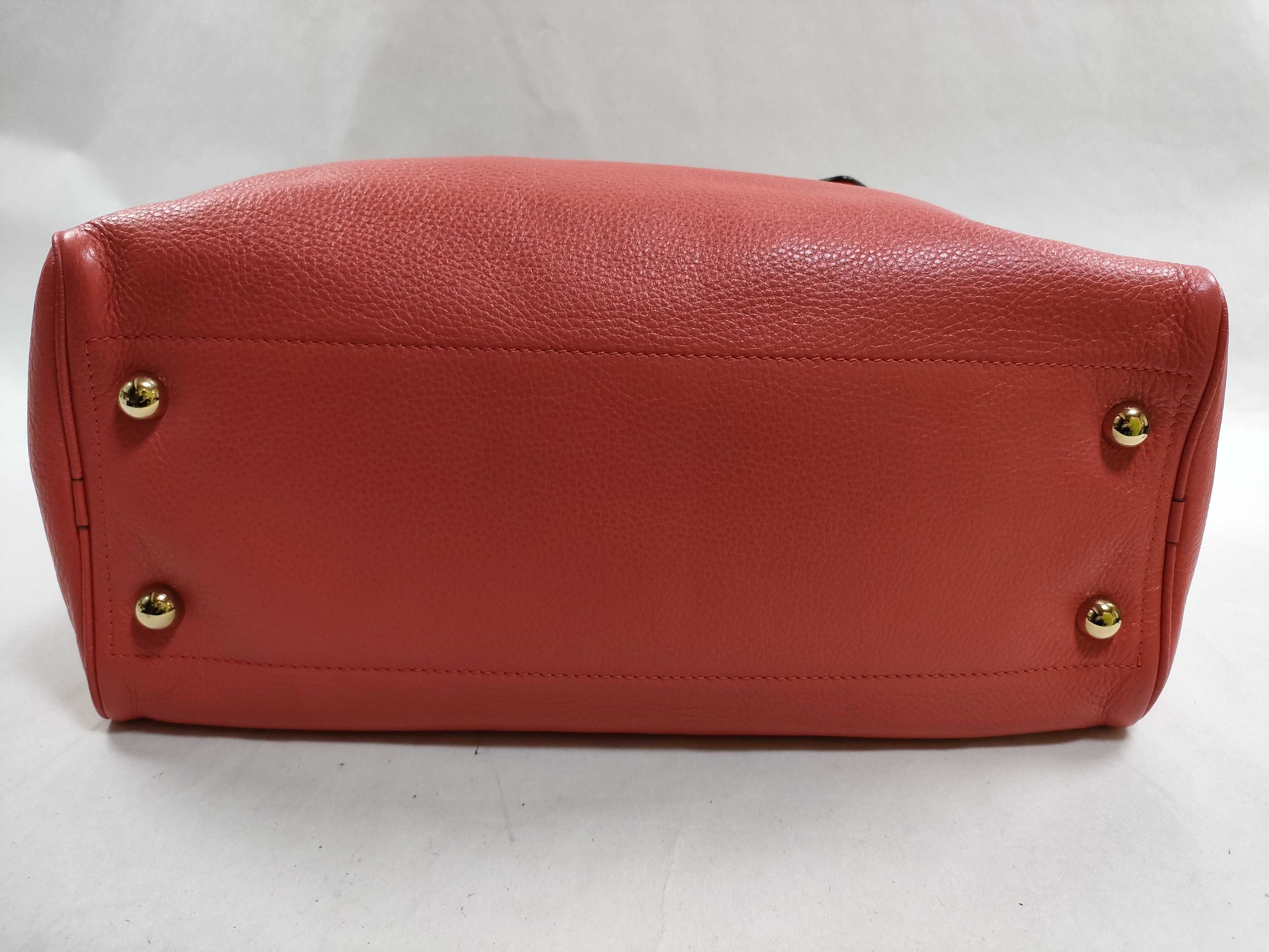 Heritage Handbag. Accessories: Dust bag. — view 9