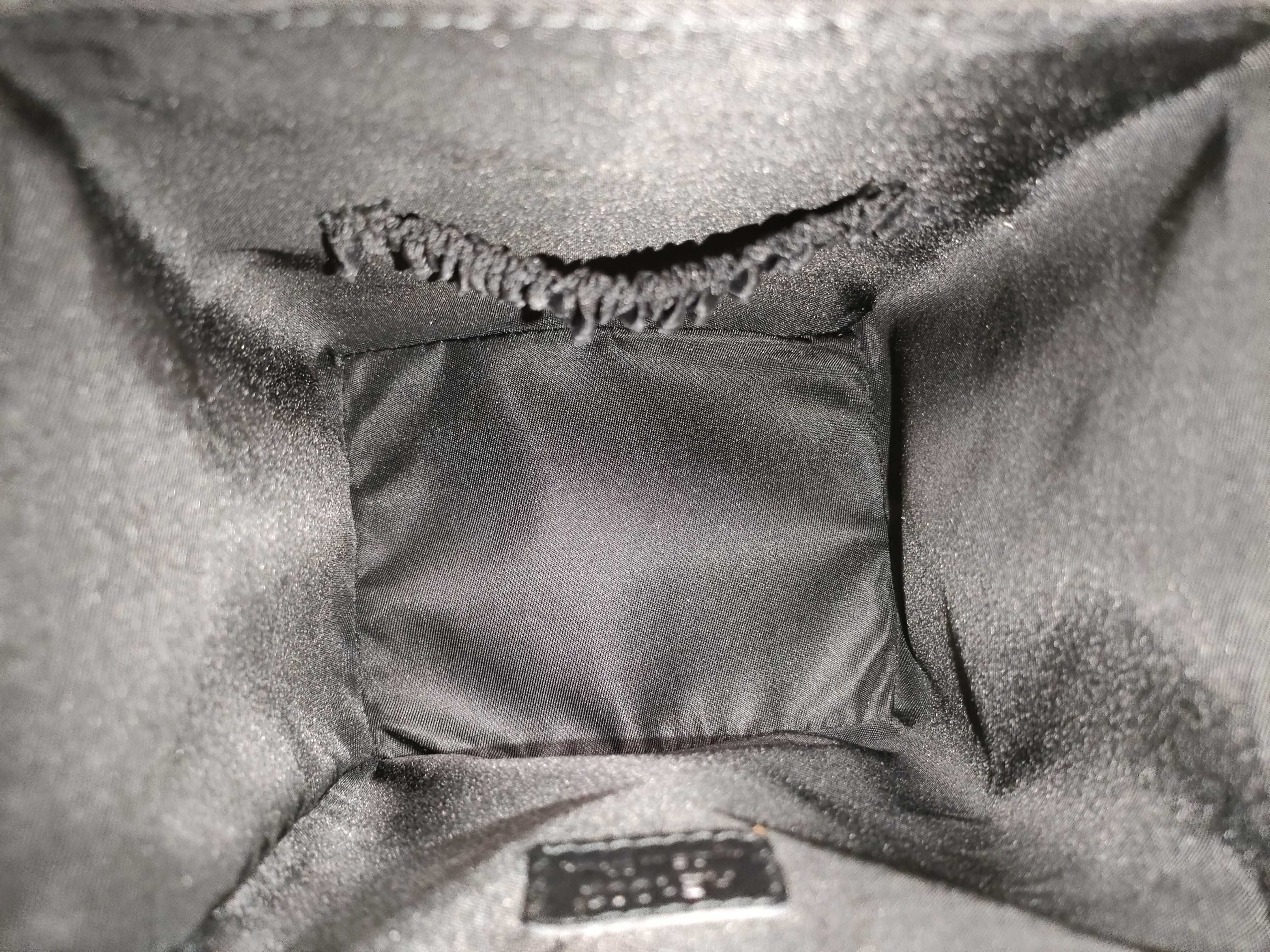 Trotter Street Chic Vanity Bag, Black — view 10