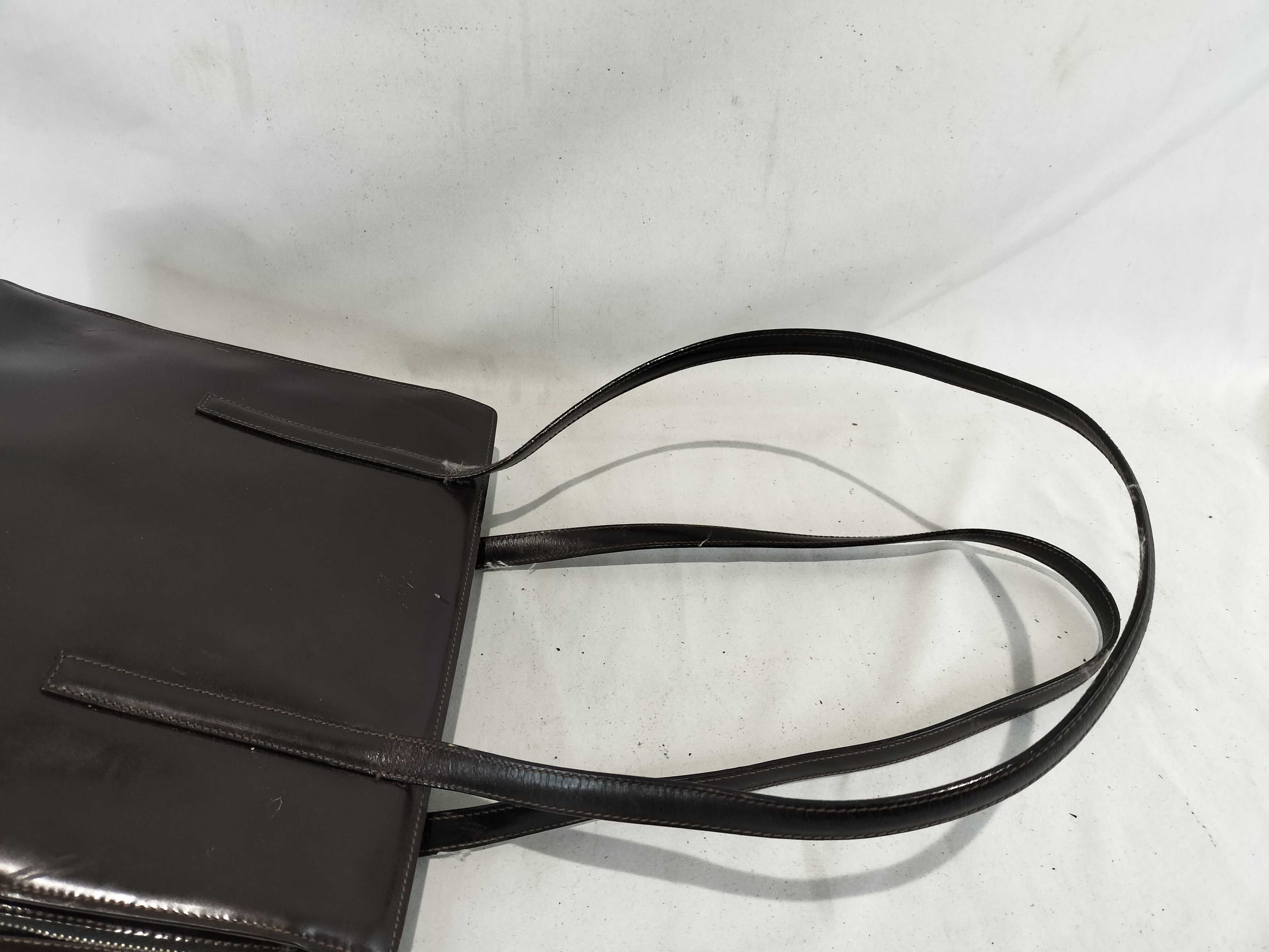 handbag — view 4