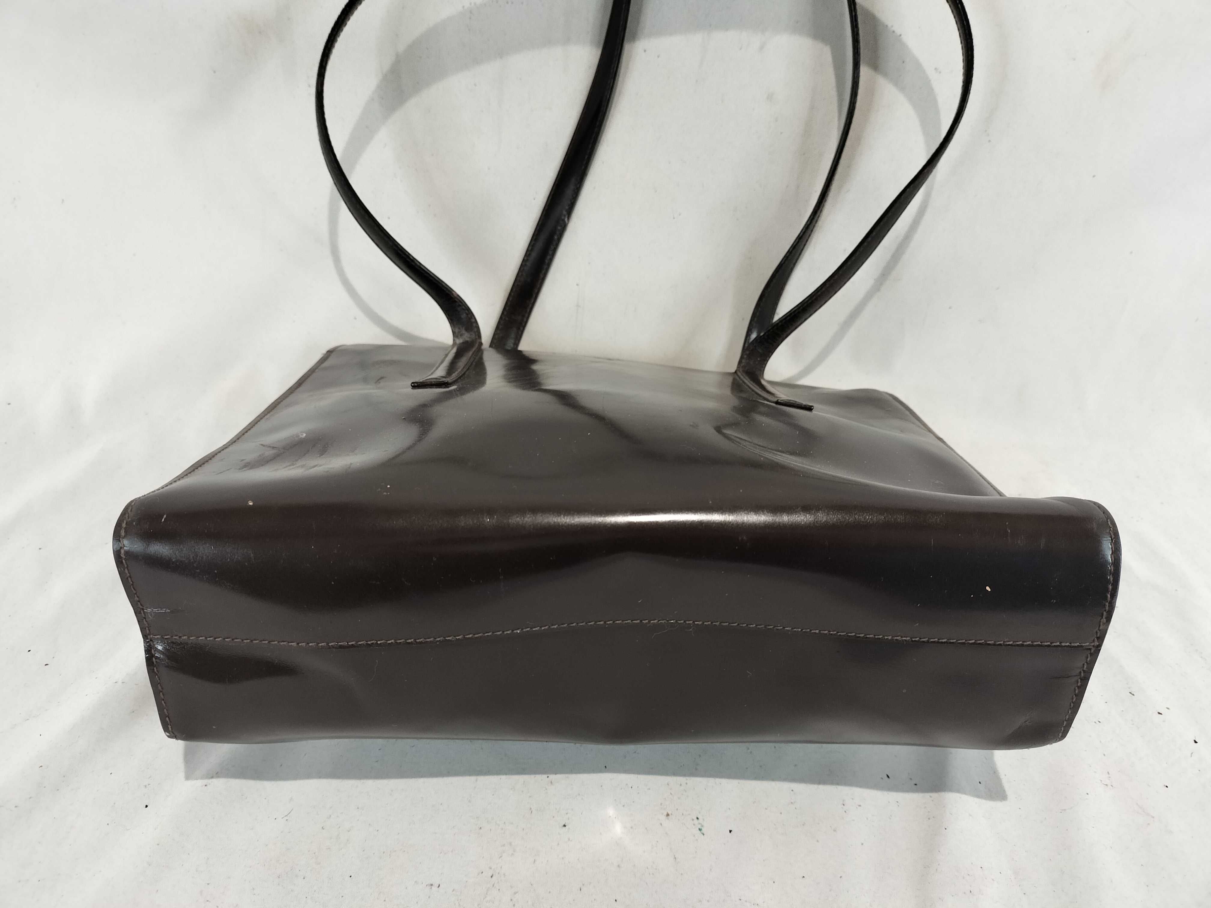 handbag — view 8