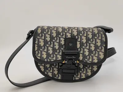 Gallop Shoulder Bag