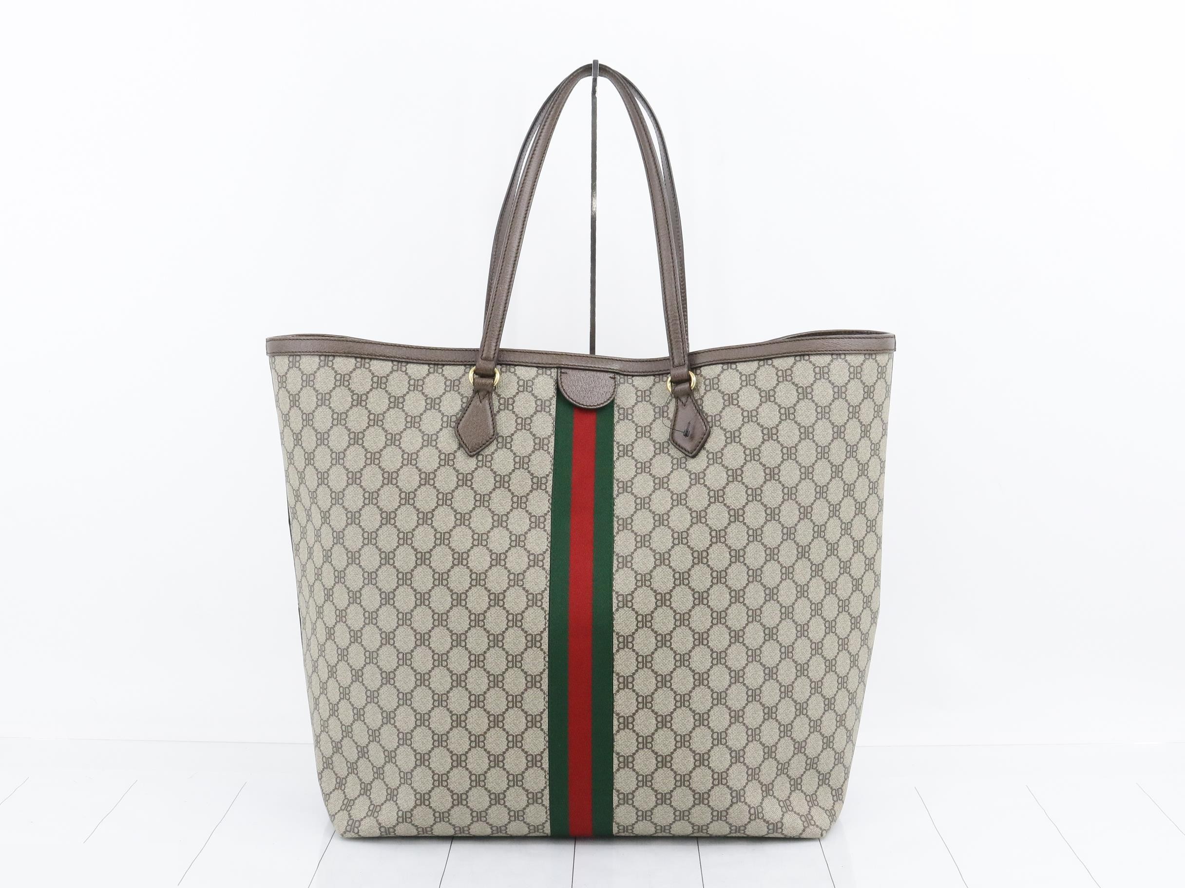 x Gucci The Hacker Project GG Supreme Tote Bag — view 2