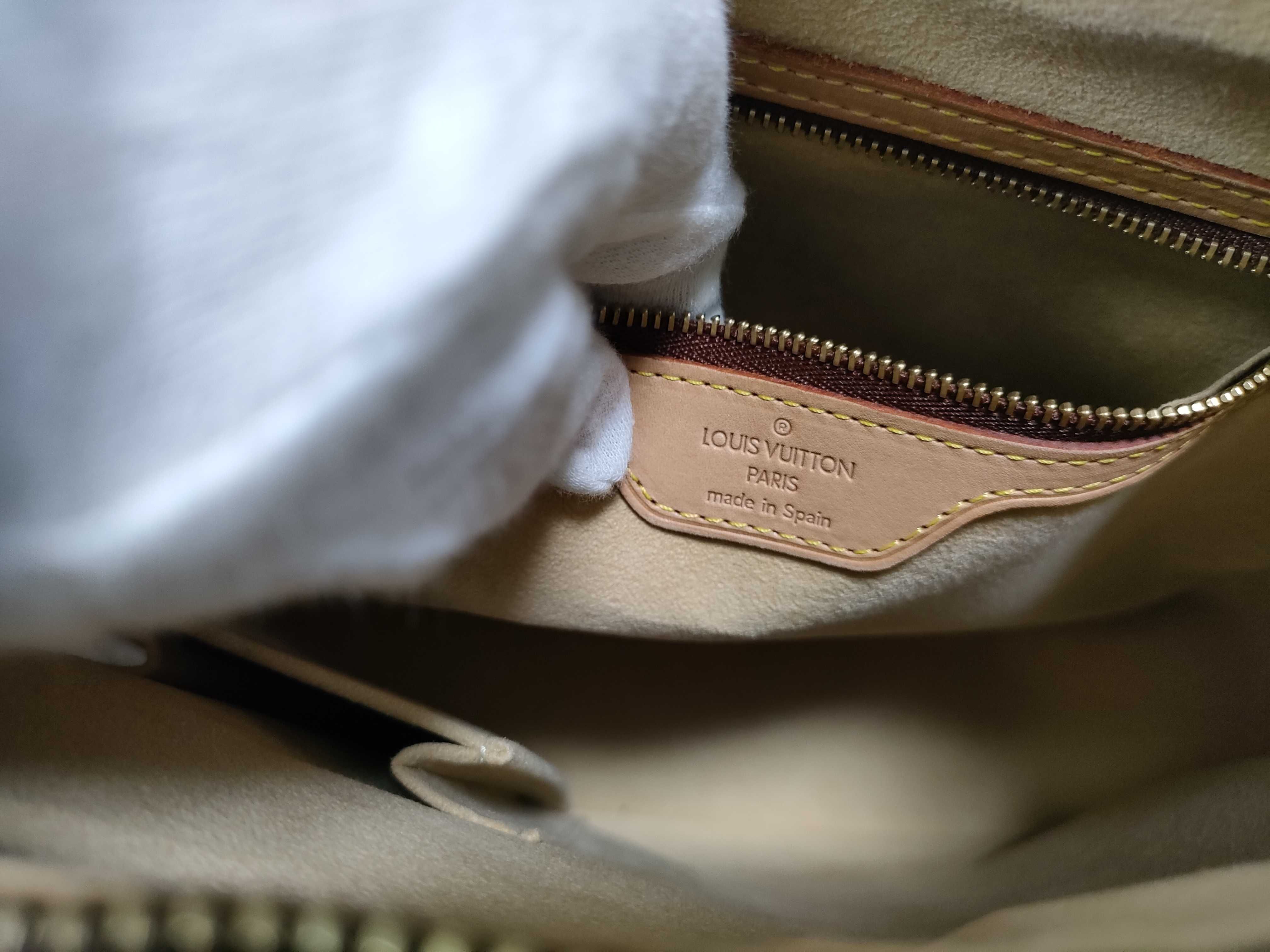 Monogram Looping GM LB0092 One-Shoulder Bag — view 15