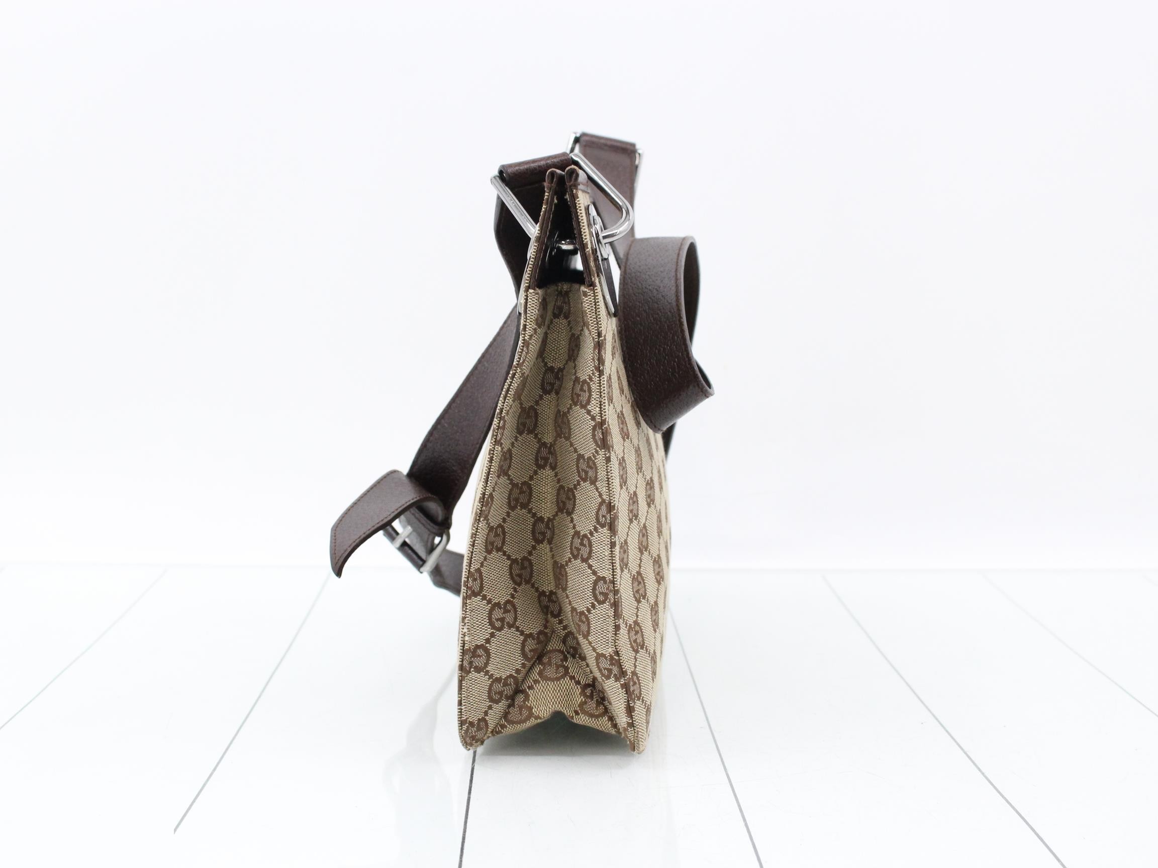 GG Canvas (Bag) - Shoulder Bag — view 4