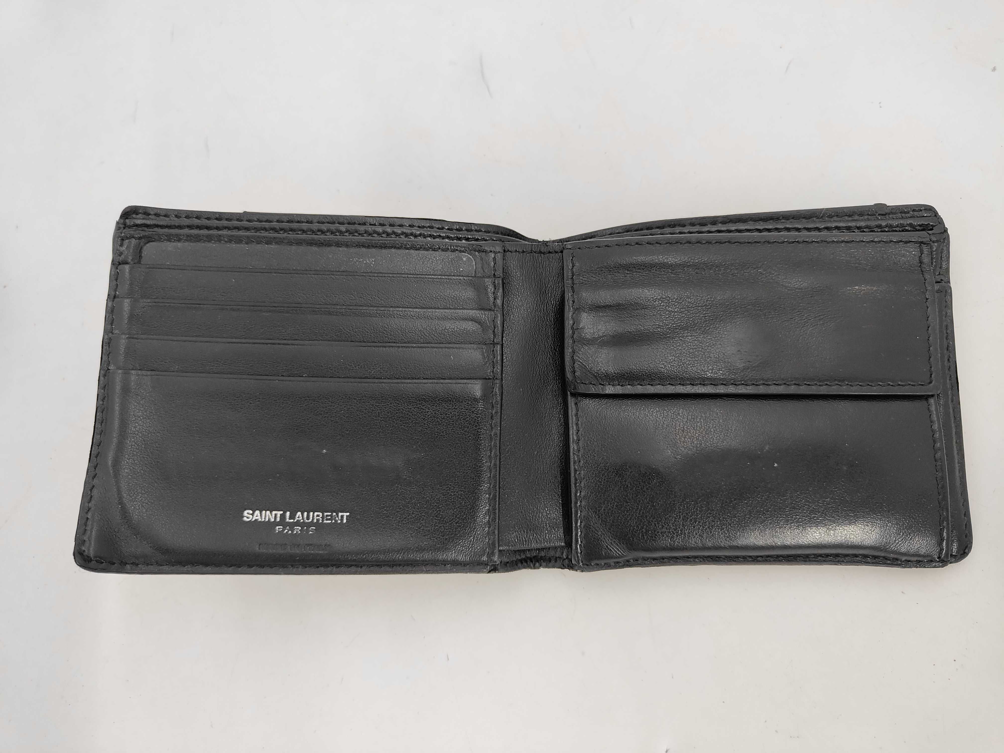 Tri-fold Wallet, Logo Plate, Leather, Black — view 5