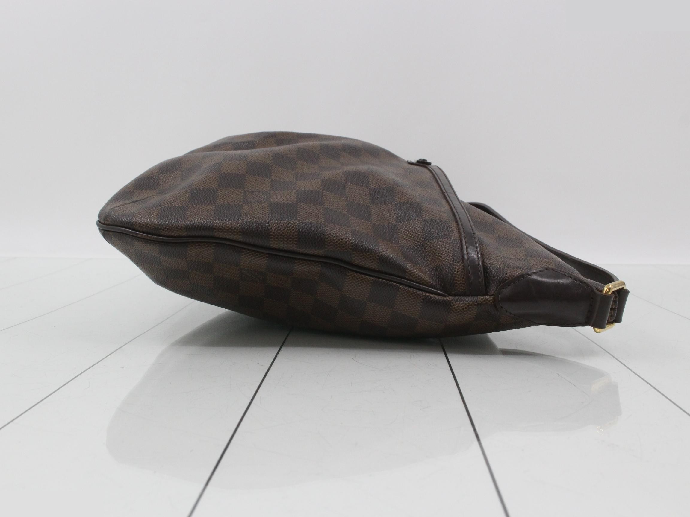 Damier Bloomsbury GM Shoulder Bag — view 3