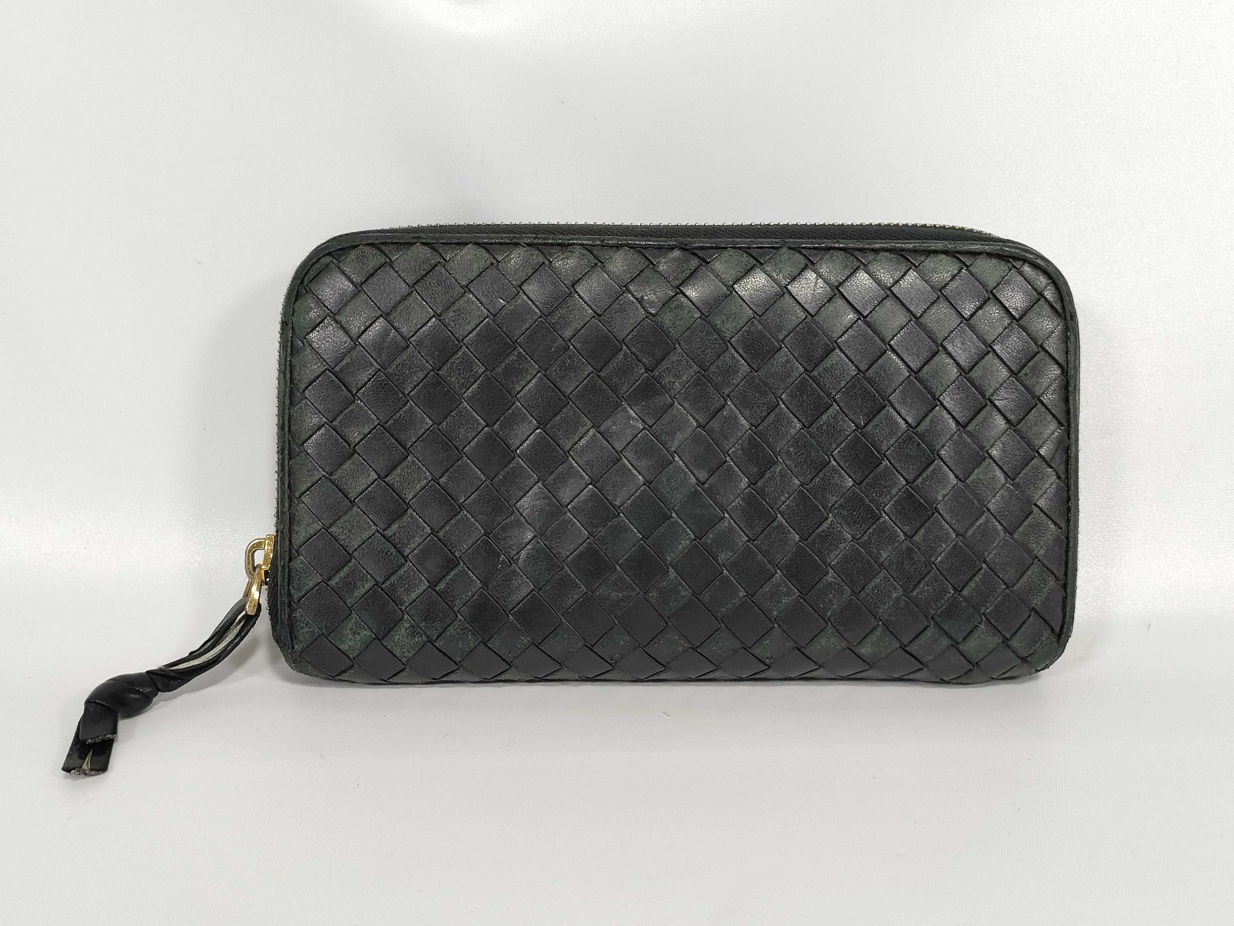 Intrecciato Long Wallet Round Wallet