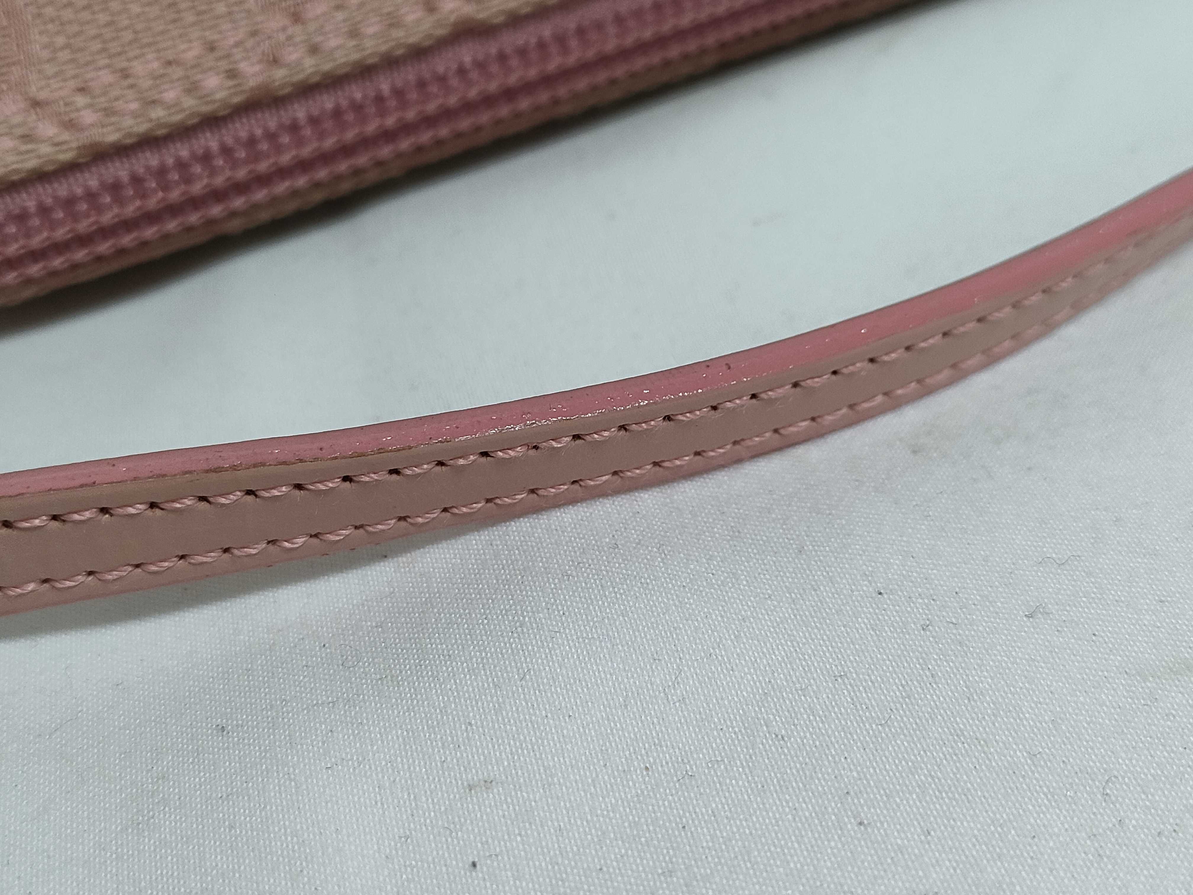 GG Pink Hand Pouch Handbag GG Pattern Z11433 Handbag — view 6