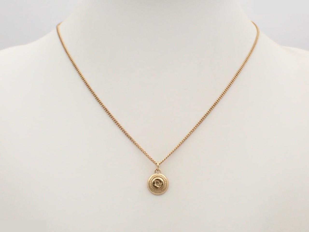 Circle logo necklace, gold color, chain approximately 44cm — view 3