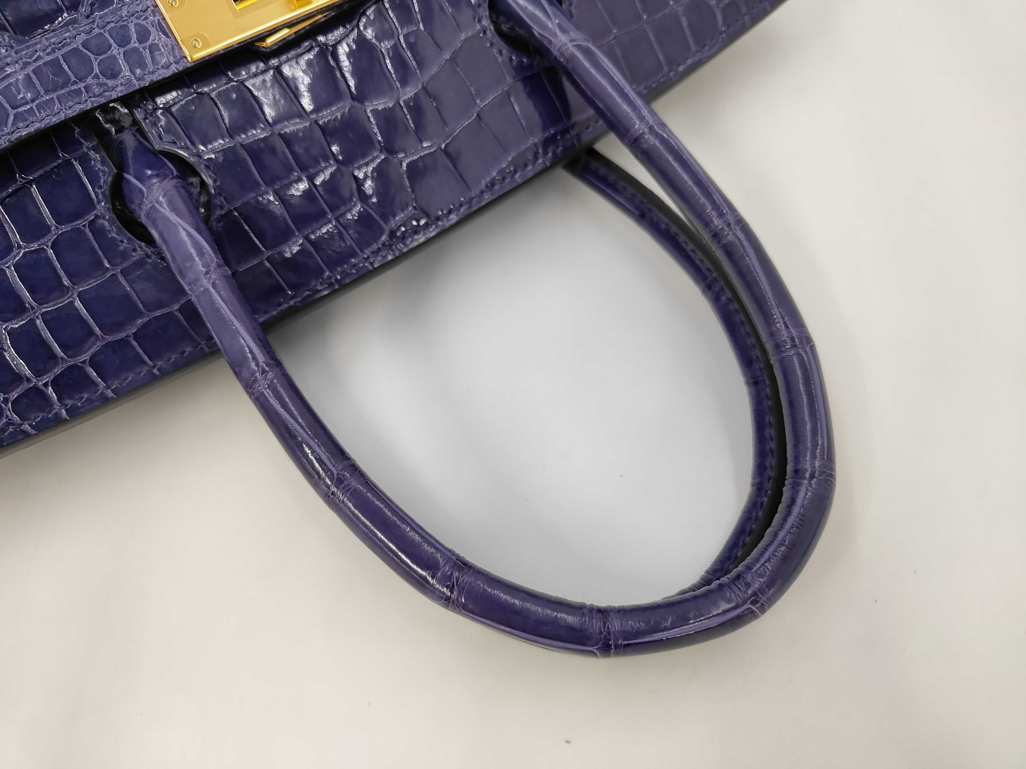 Birkin 30 Porosus Purple Handbag with Gold Hardware (Y stamp, 2020 model) — view 5
