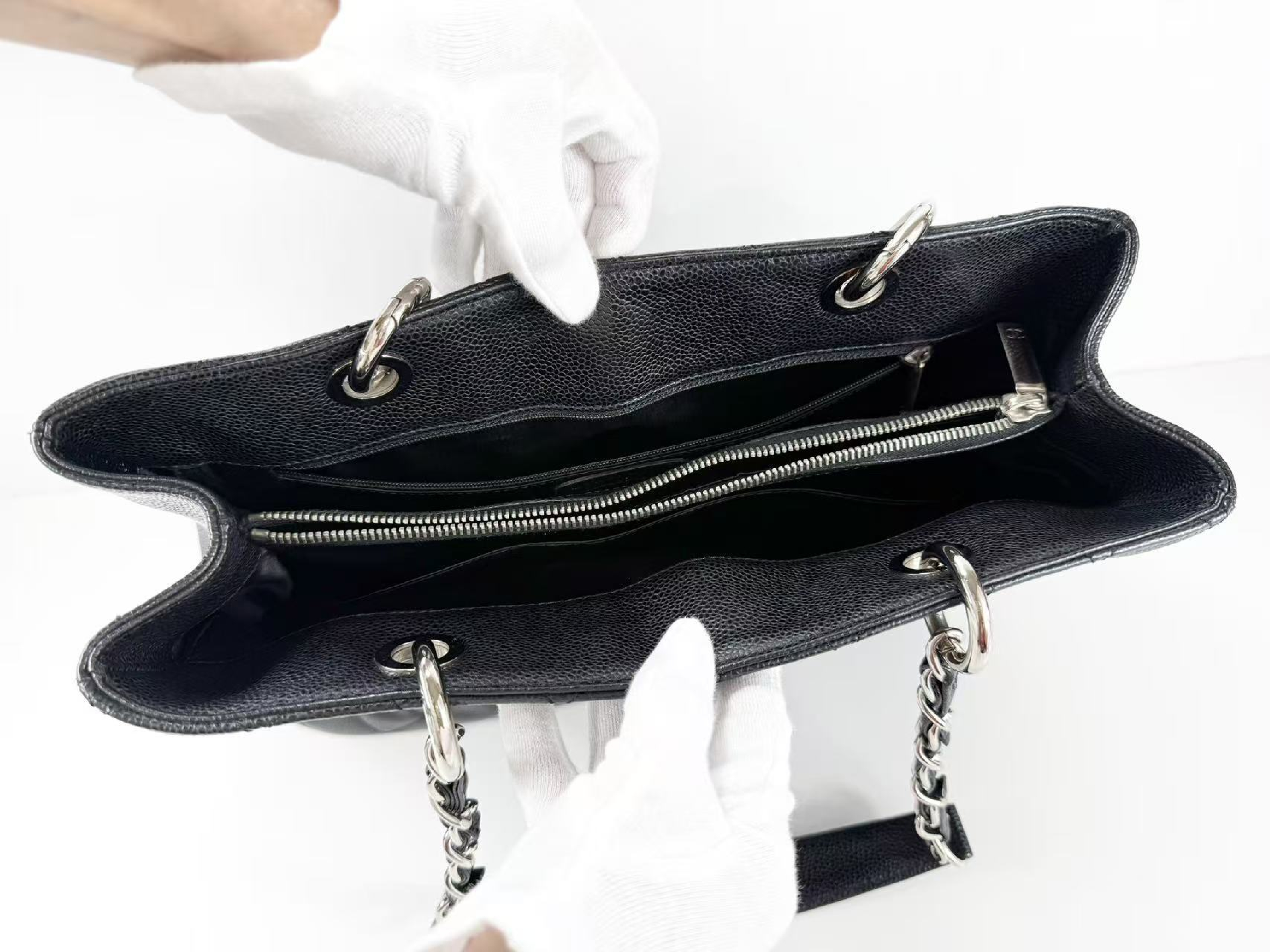 Black Caviar Skin Matelassé GST Tote Bag, W34/H23/D14cm (approx.), Serial Number 18-series, with dust bag and seal, silver hardware, chain tote, item number 18374901. — view 13