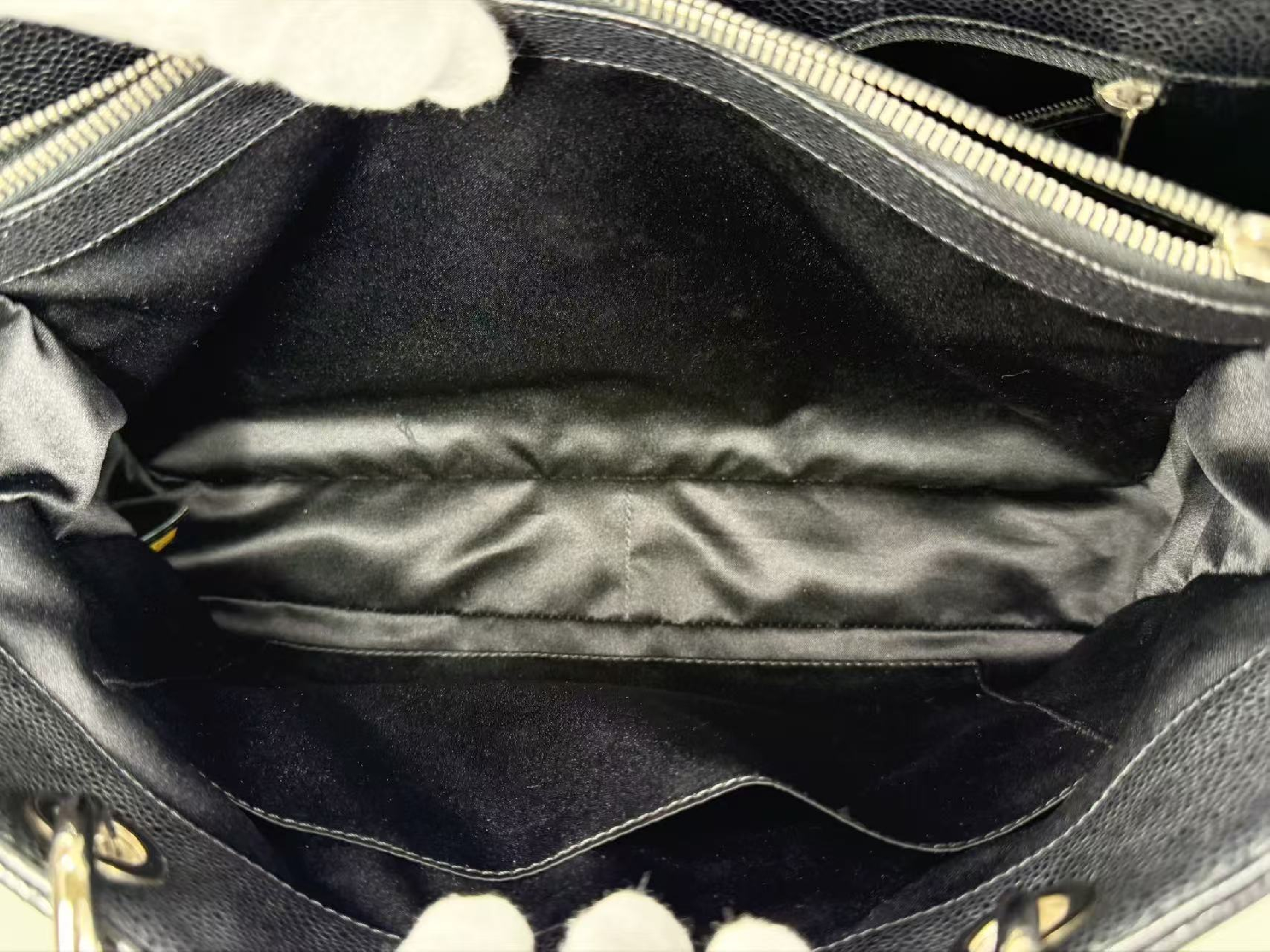 Black Caviar Skin Matelassé GST Tote Bag, W34/H23/D14cm (approx.), Serial Number 18-series, with dust bag and seal, silver hardware, chain tote, item number 18374901. — view 15