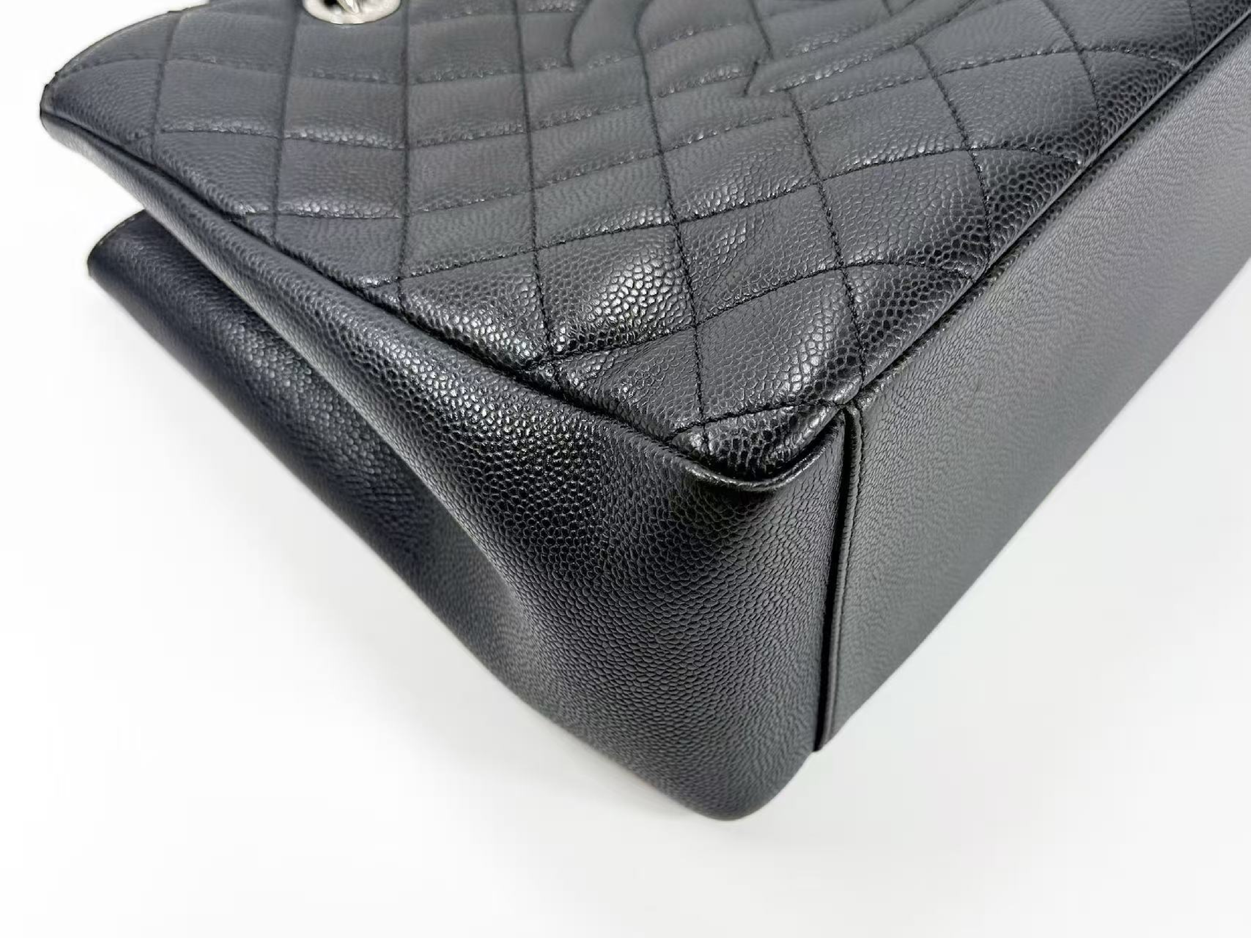 Black Caviar Skin Matelassé GST Tote Bag, W34/H23/D14cm (approx.), Serial Number 18-series, with dust bag and seal, silver hardware, chain tote, item number 18374901. — view 9