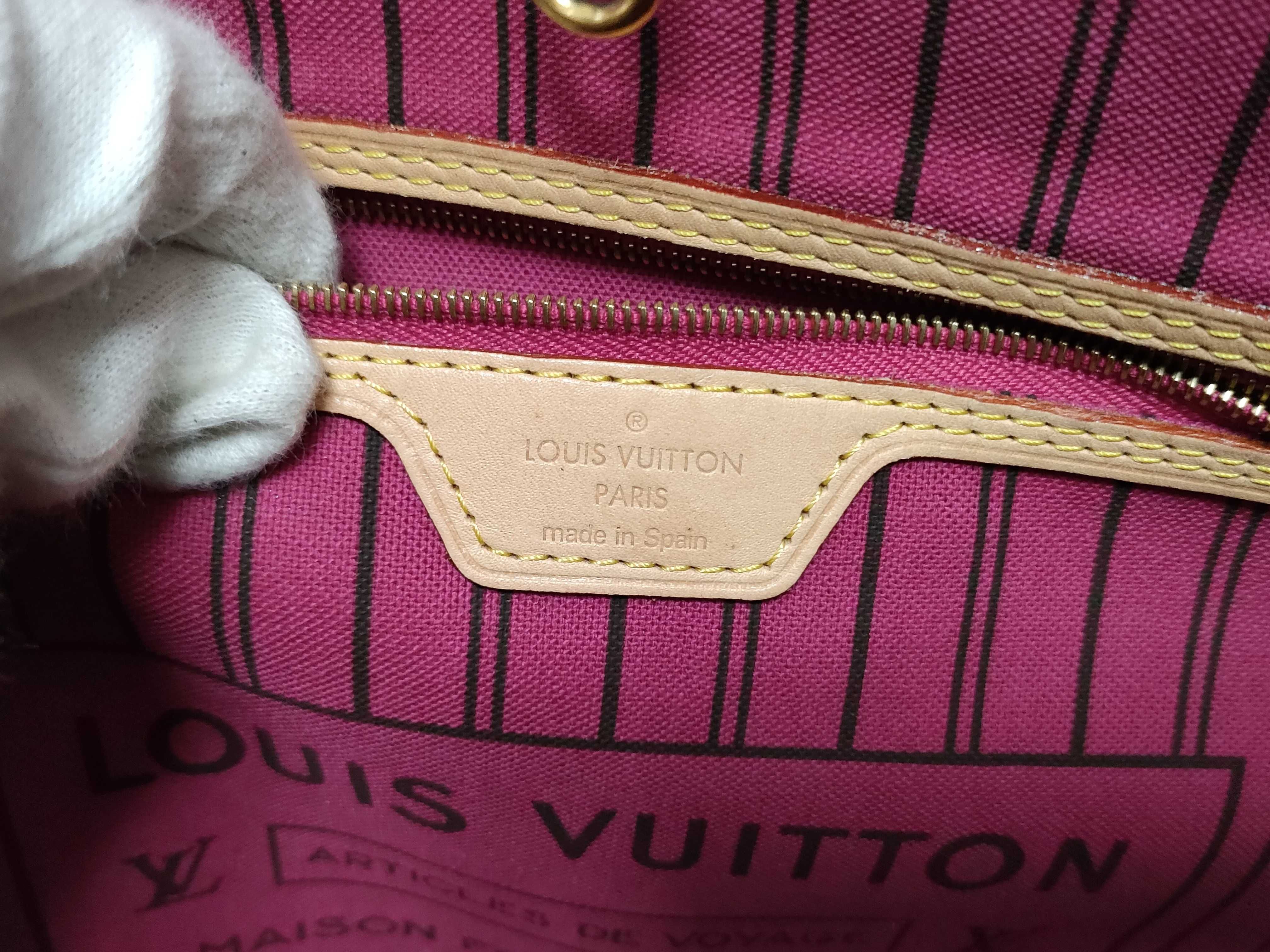 Monogram Louis Vuitton Neverfull MM M41388 Tote Bag — view 9