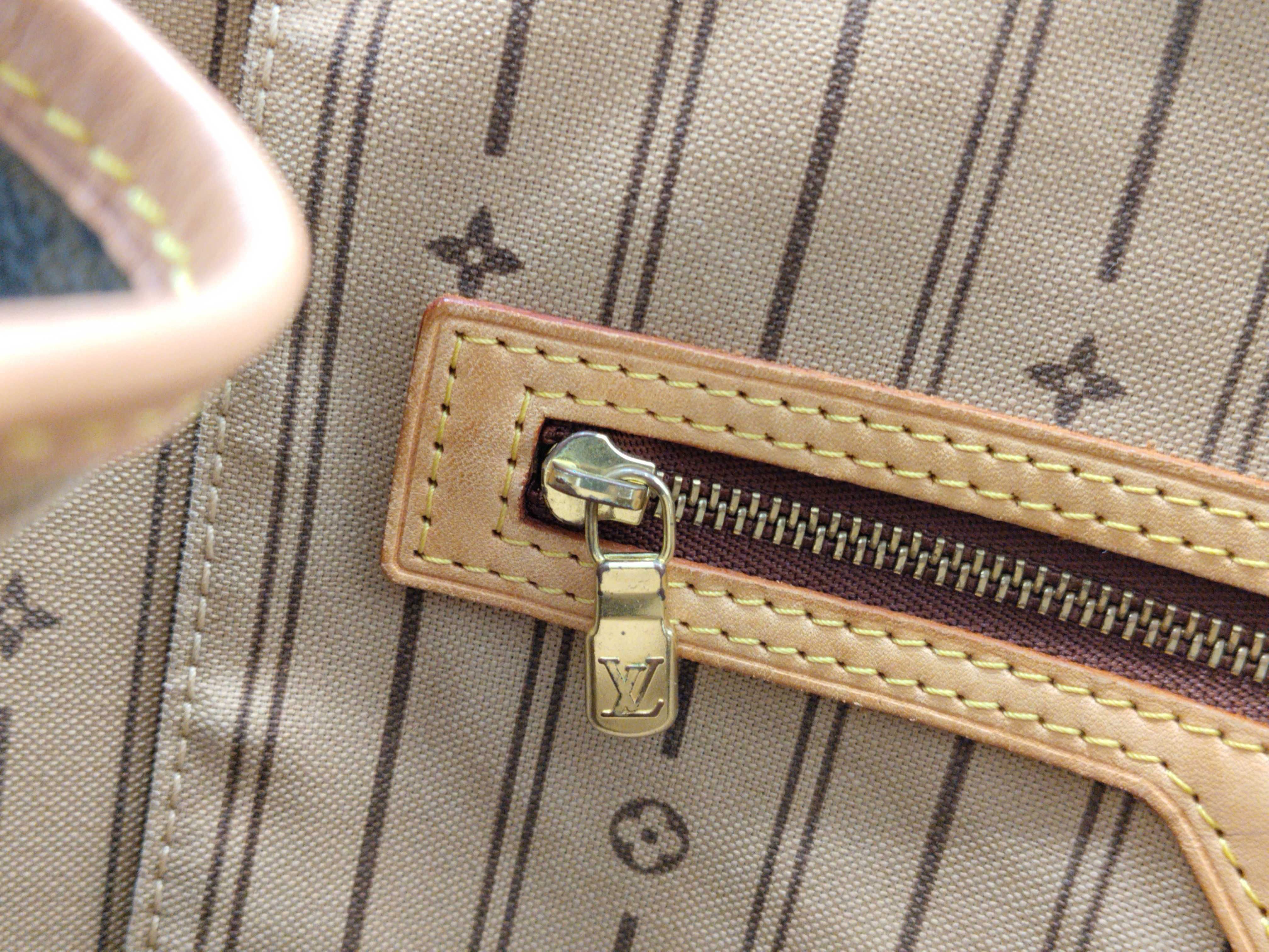 Monogram Neverfull MM Tote Bag — view 14