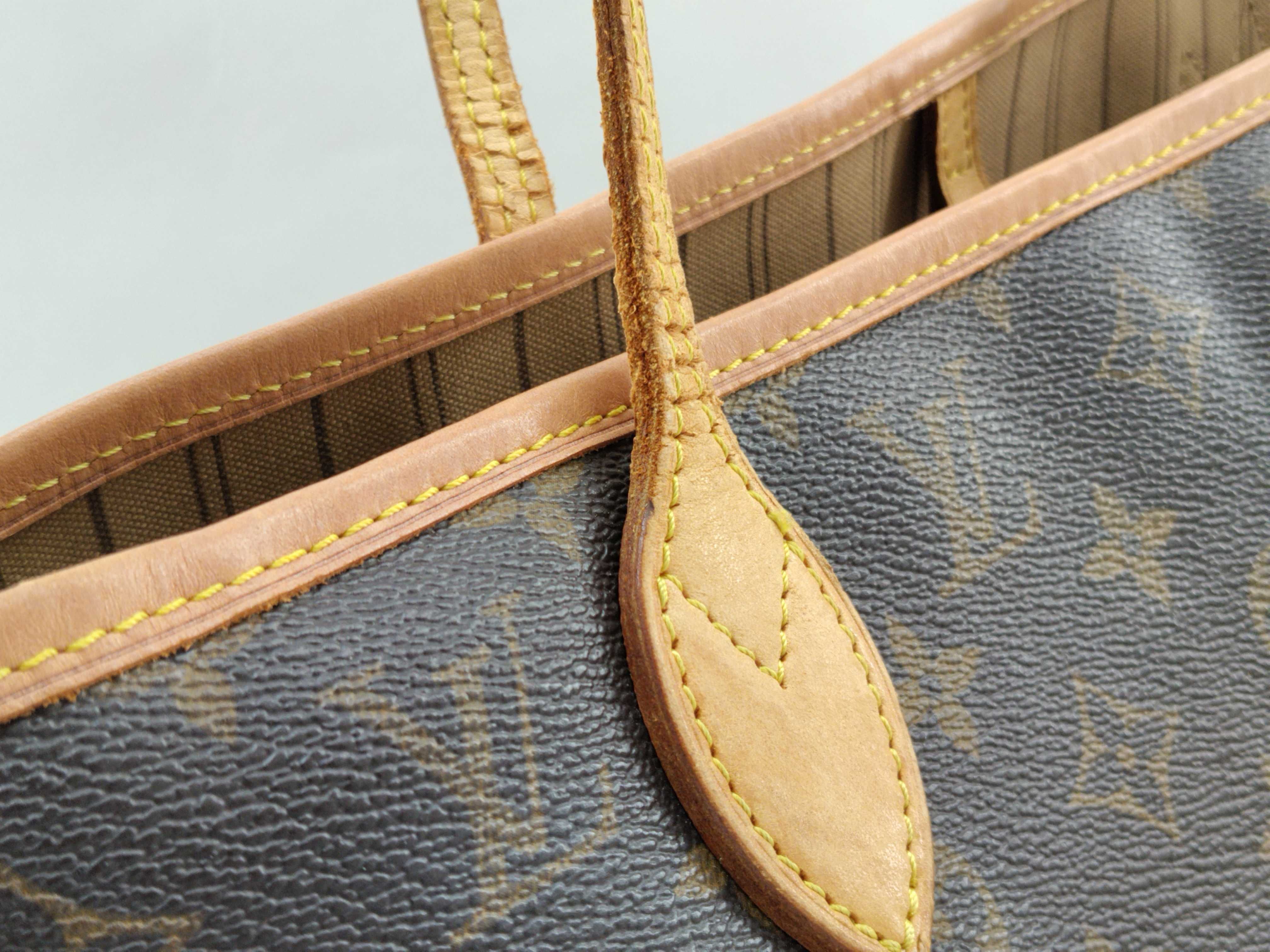 Monogram Neverfull MM Tote Bag — view 4
