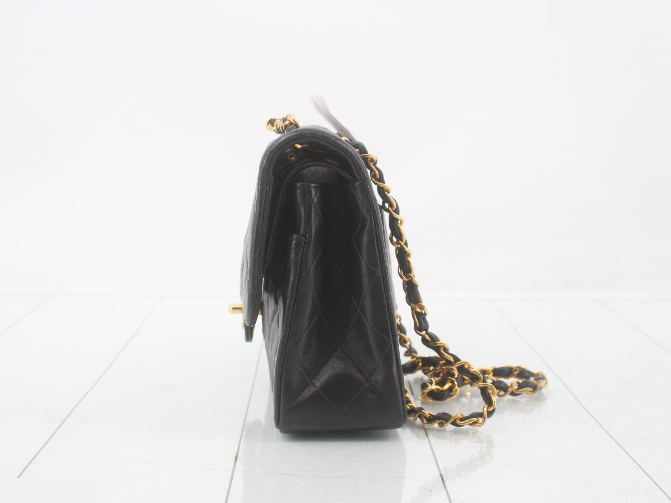 Matelassé lambskin chain shoulder bag, black — view 3