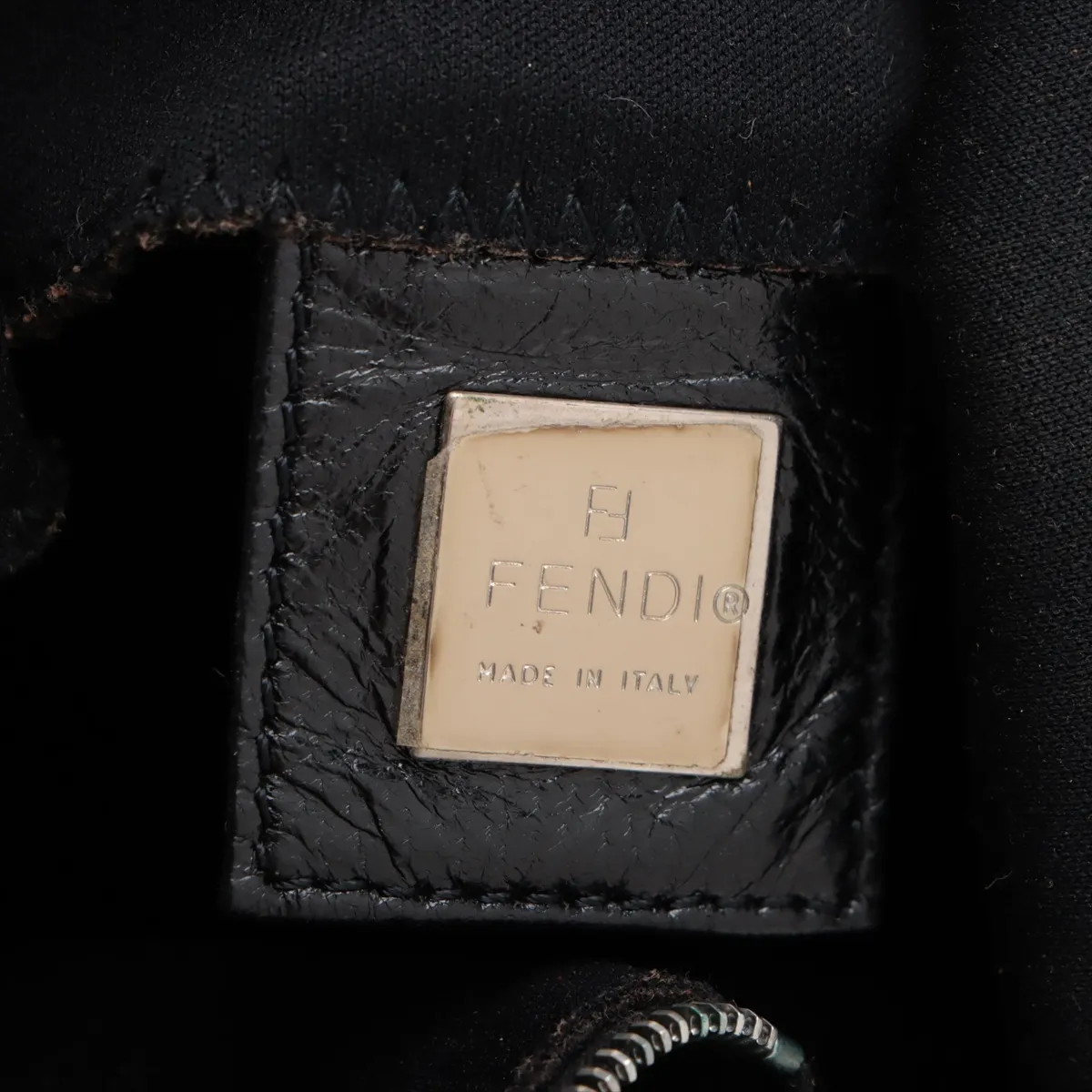 cotton jersey x leather shoulder bag black 26426 — view 9