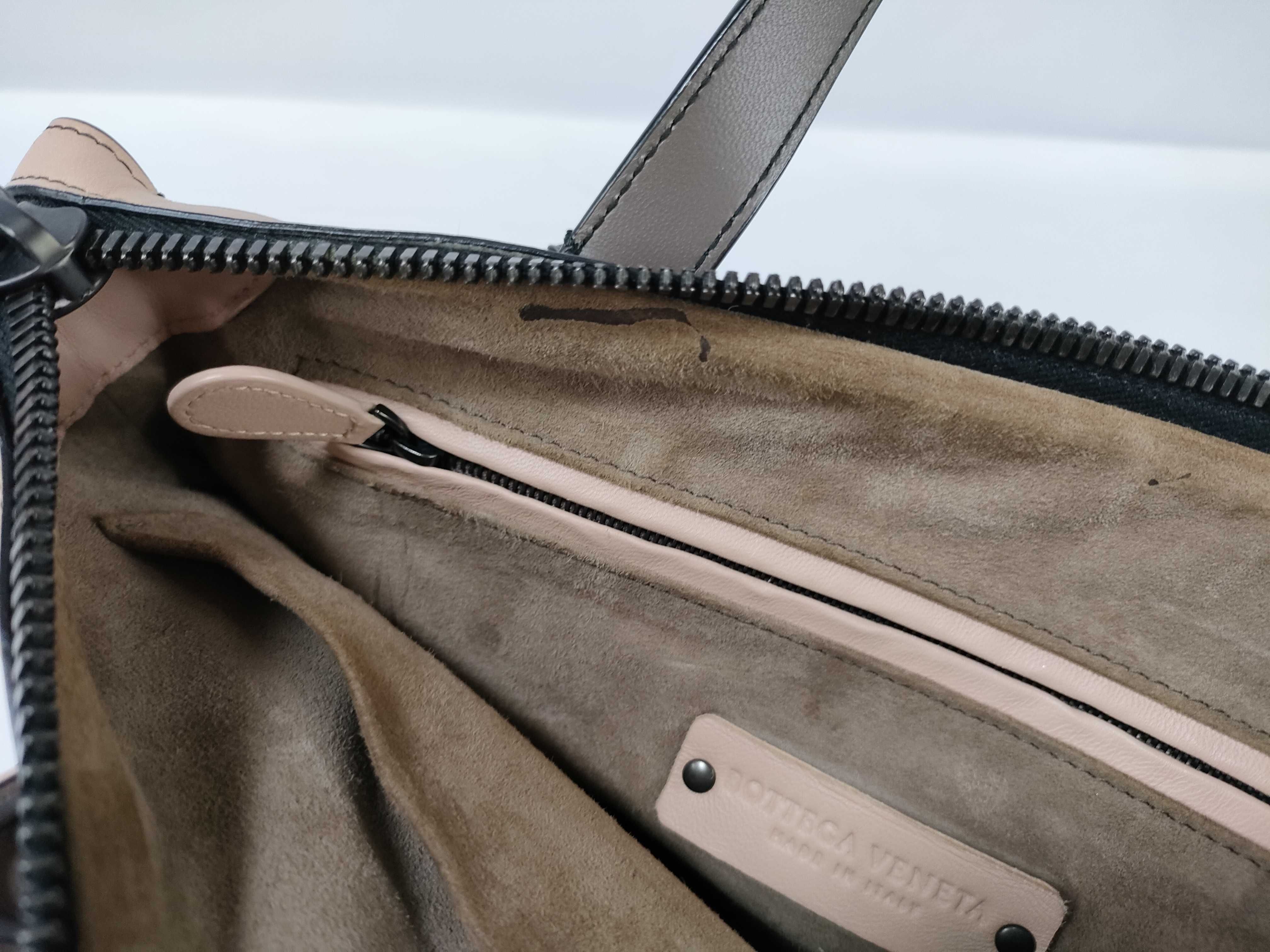 Intrecciato Taambuura Abstract Pink Tote Bag — view 15