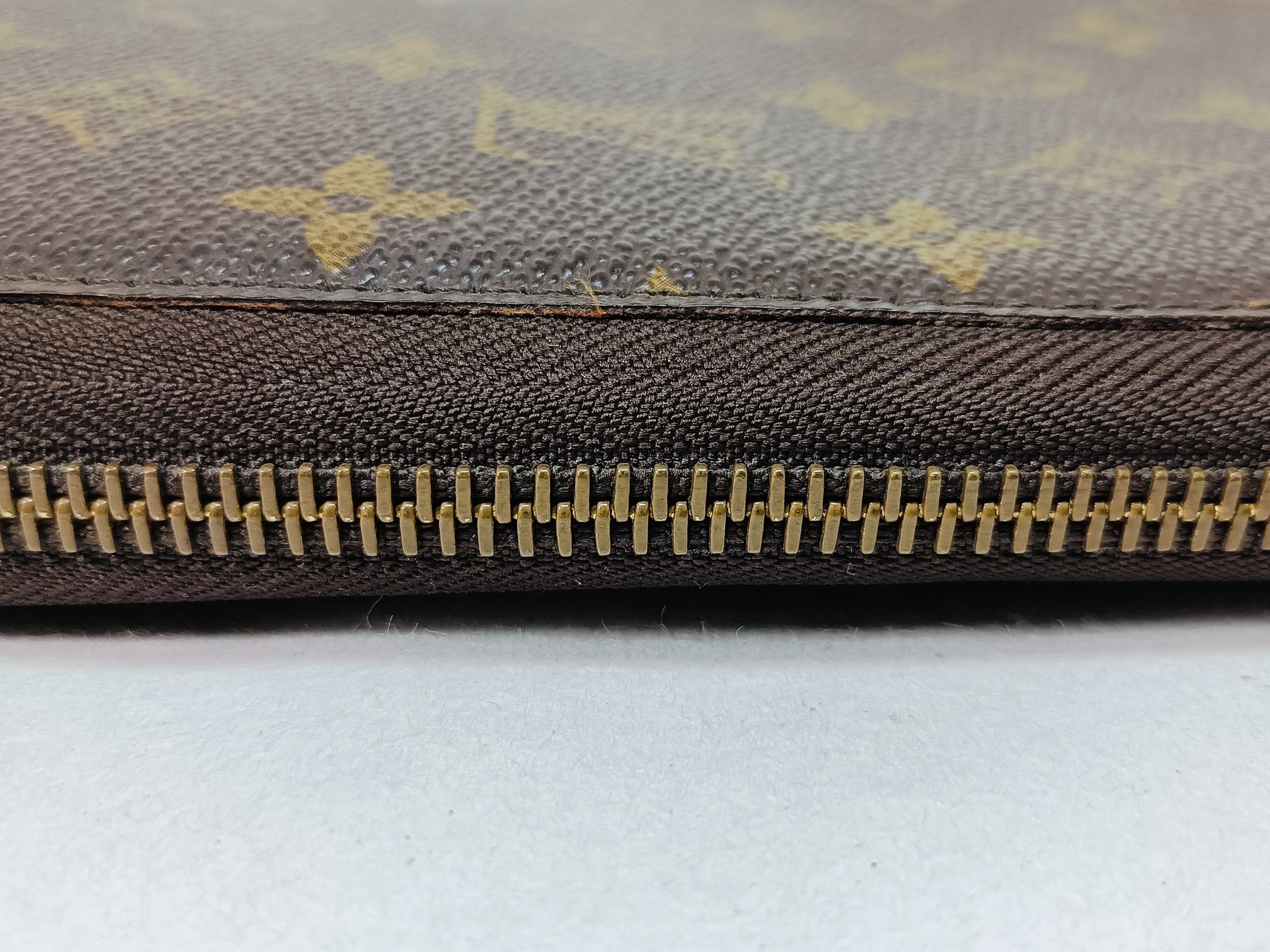 Monogram M60119 Organizer de Voyage Clutch Second Bag — view 9