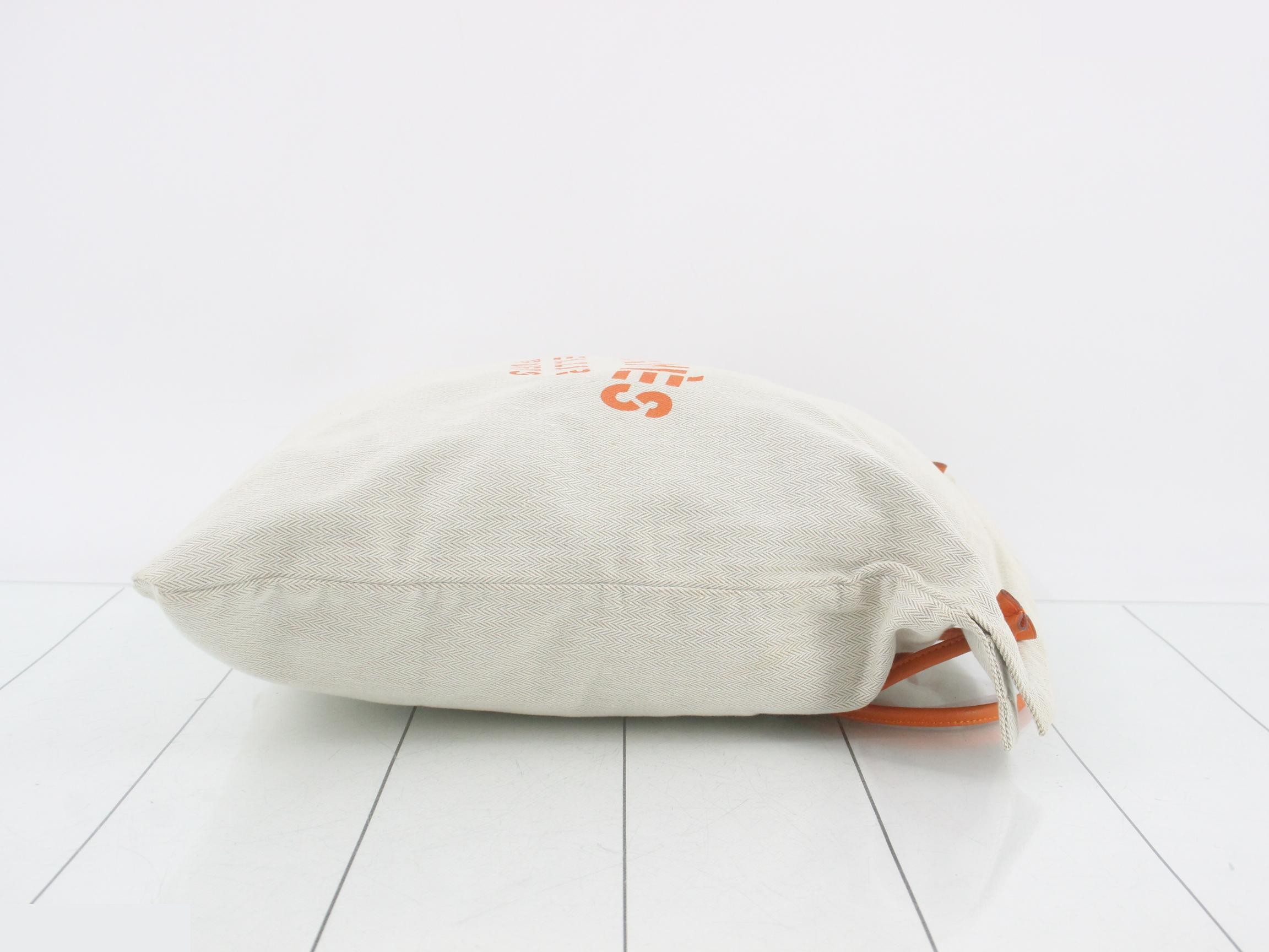 Canvas Aline Shoulder Bag — view 3