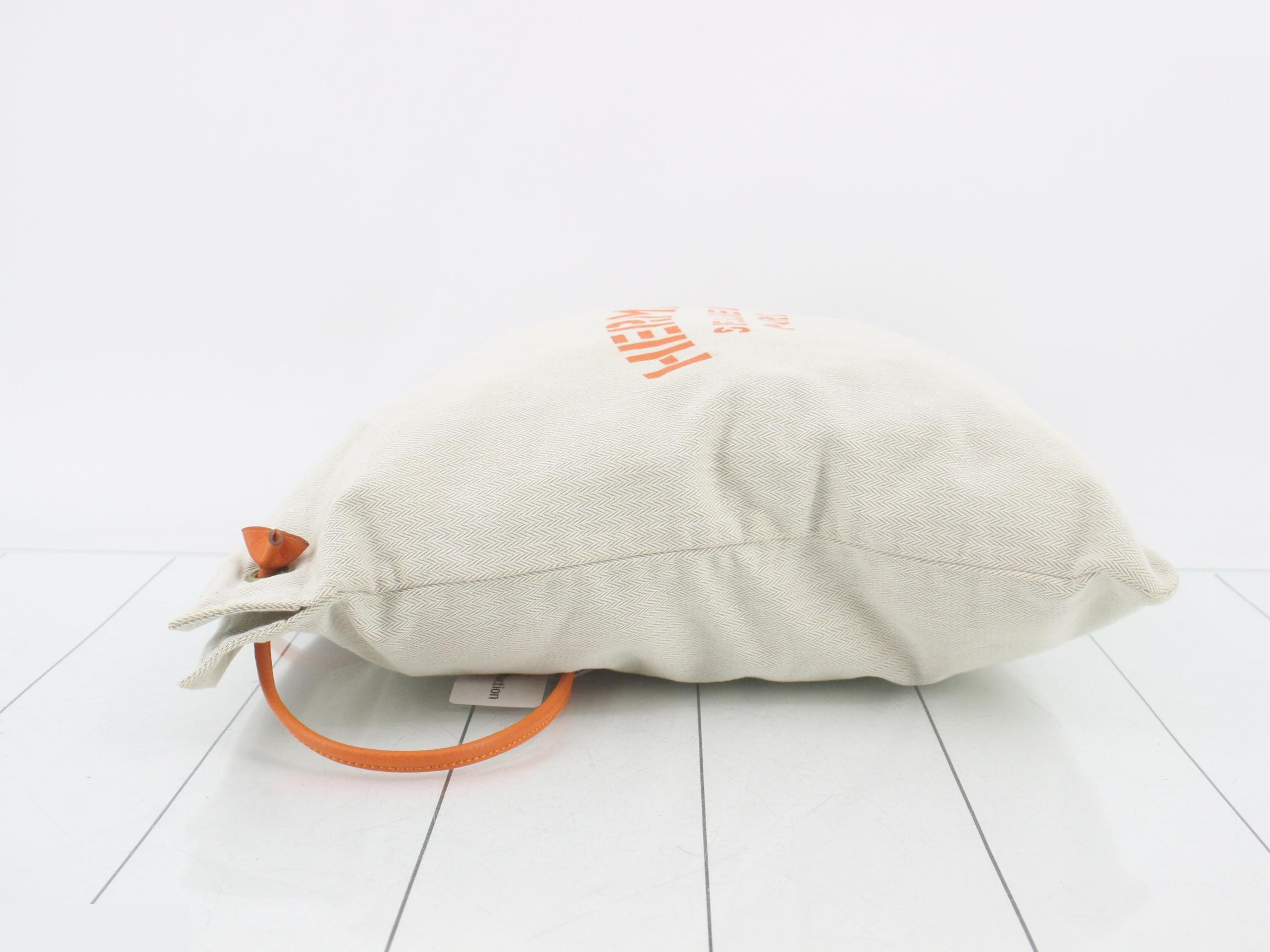 Canvas Aline Shoulder Bag — view 4