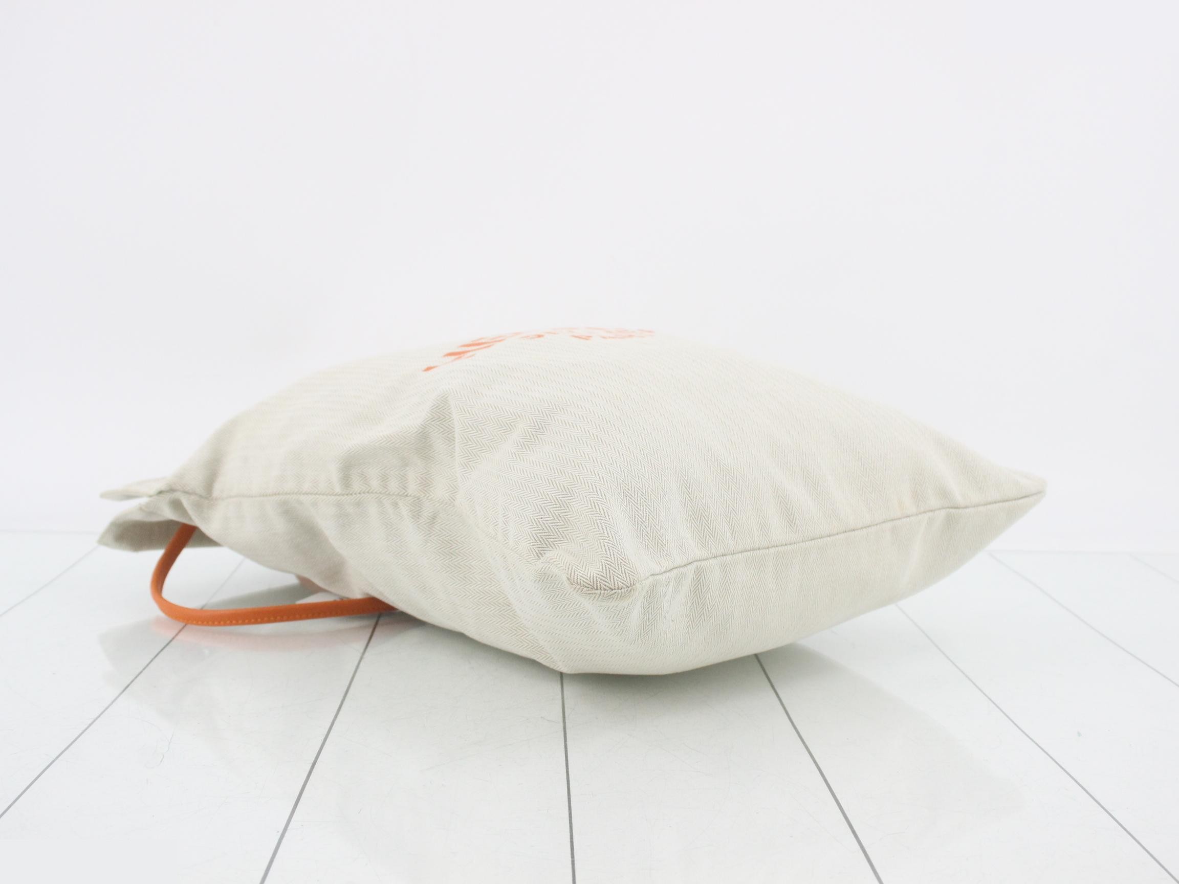 Canvas Aline Shoulder Bag — view 5