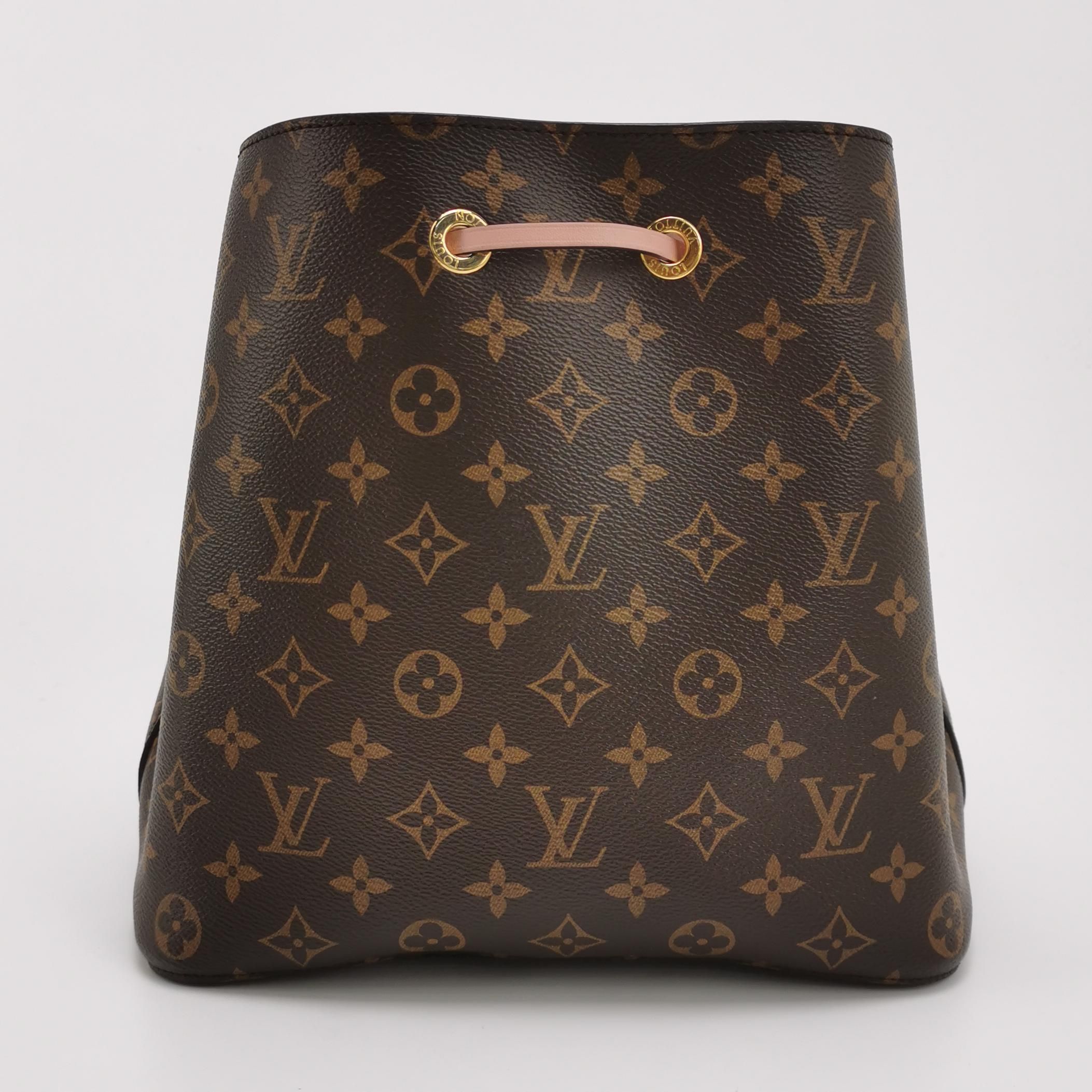 NéoNoé MM, Monogram — view 4