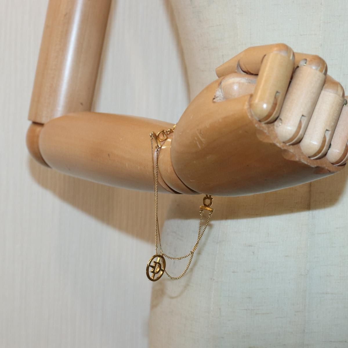 Gold Tone Auth, Gold — view 18