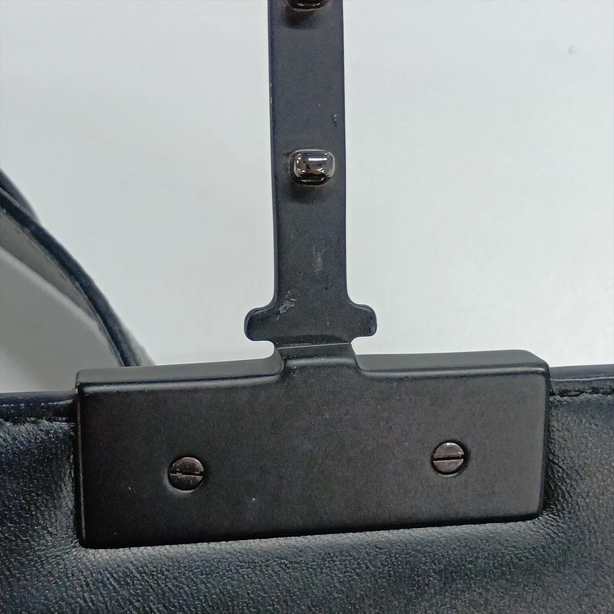 Montaigne 30 Leather Shoulder Bag, Black — view 11