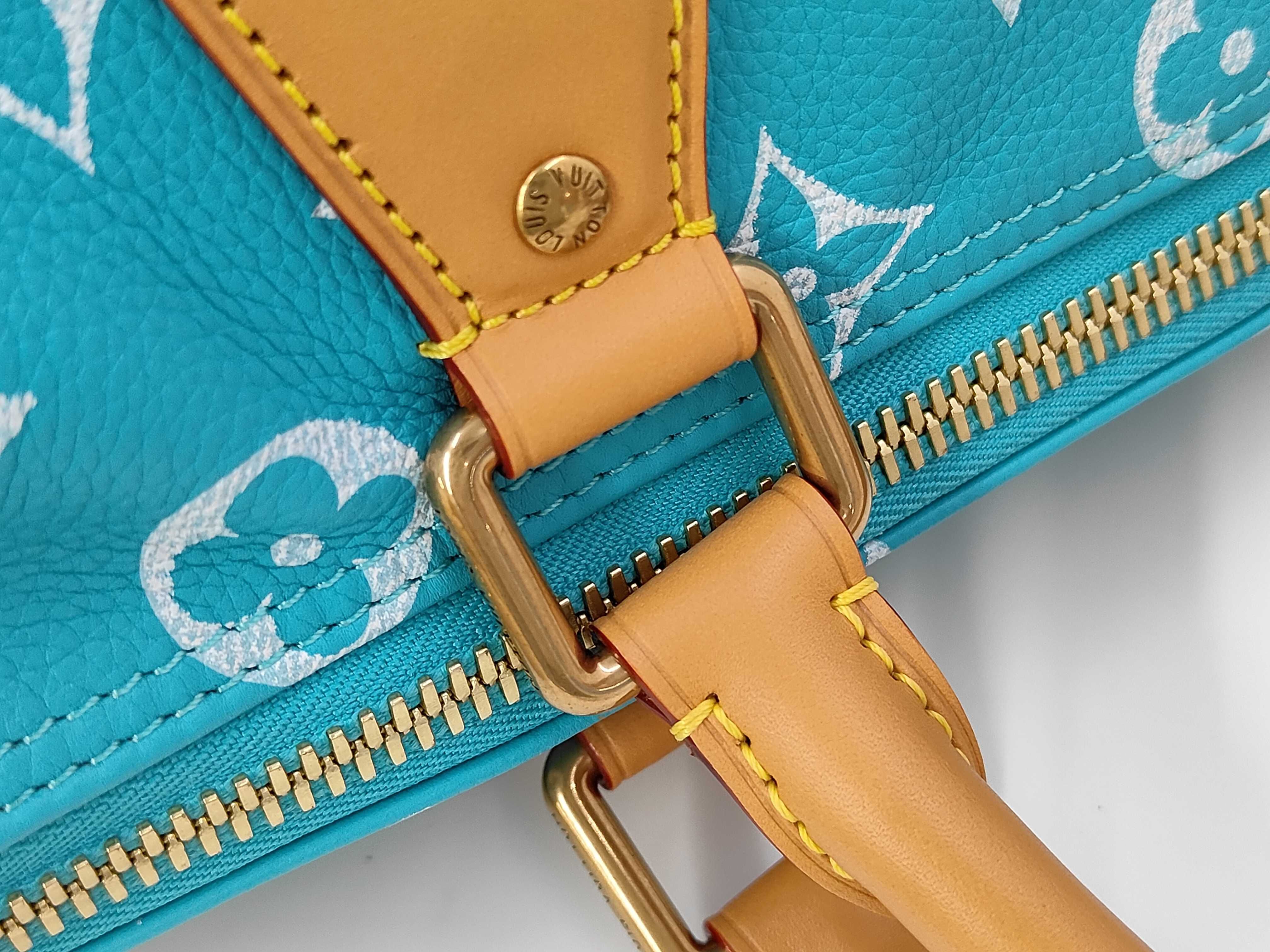 Speedy P9 Bandoulière 40 Monogram Turquoise M11564 RFID Shoulder Bag — view 7