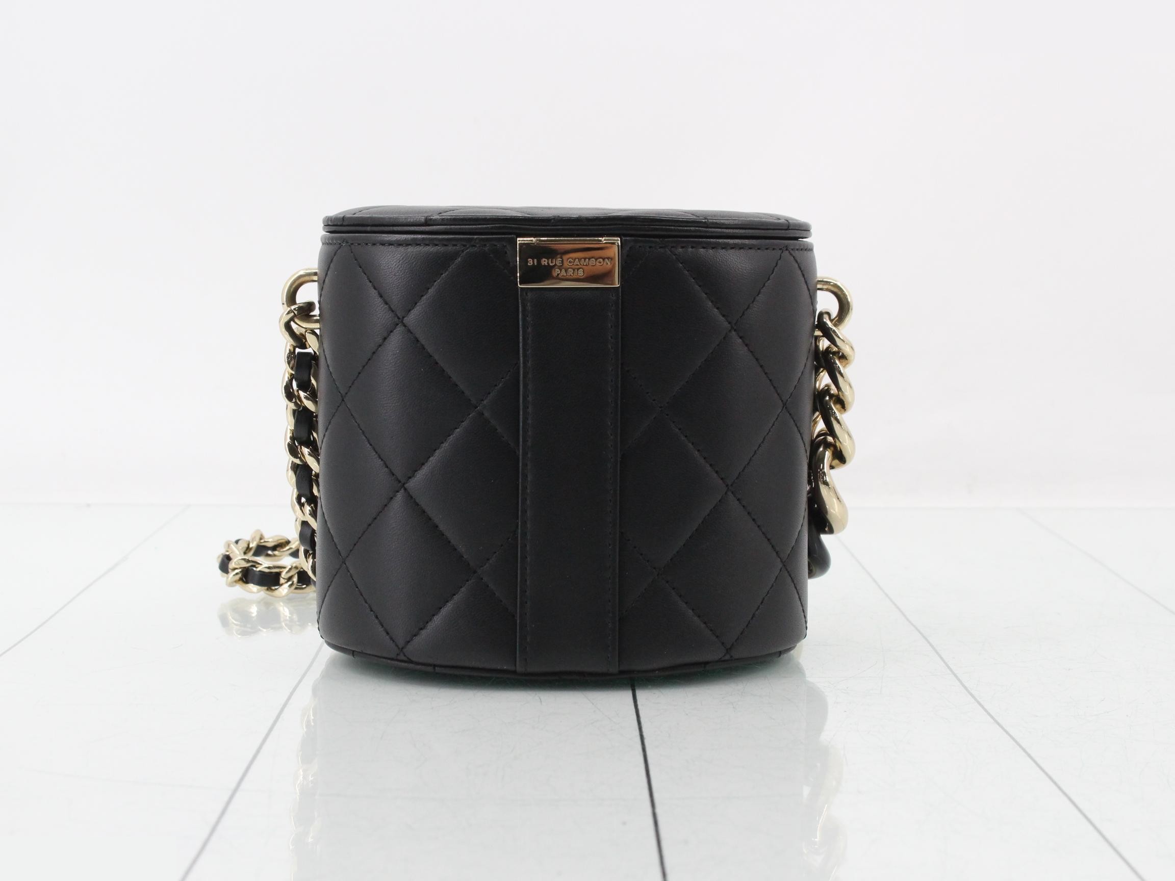 Matelassé Lambskin 2-Way Vanity — view 2