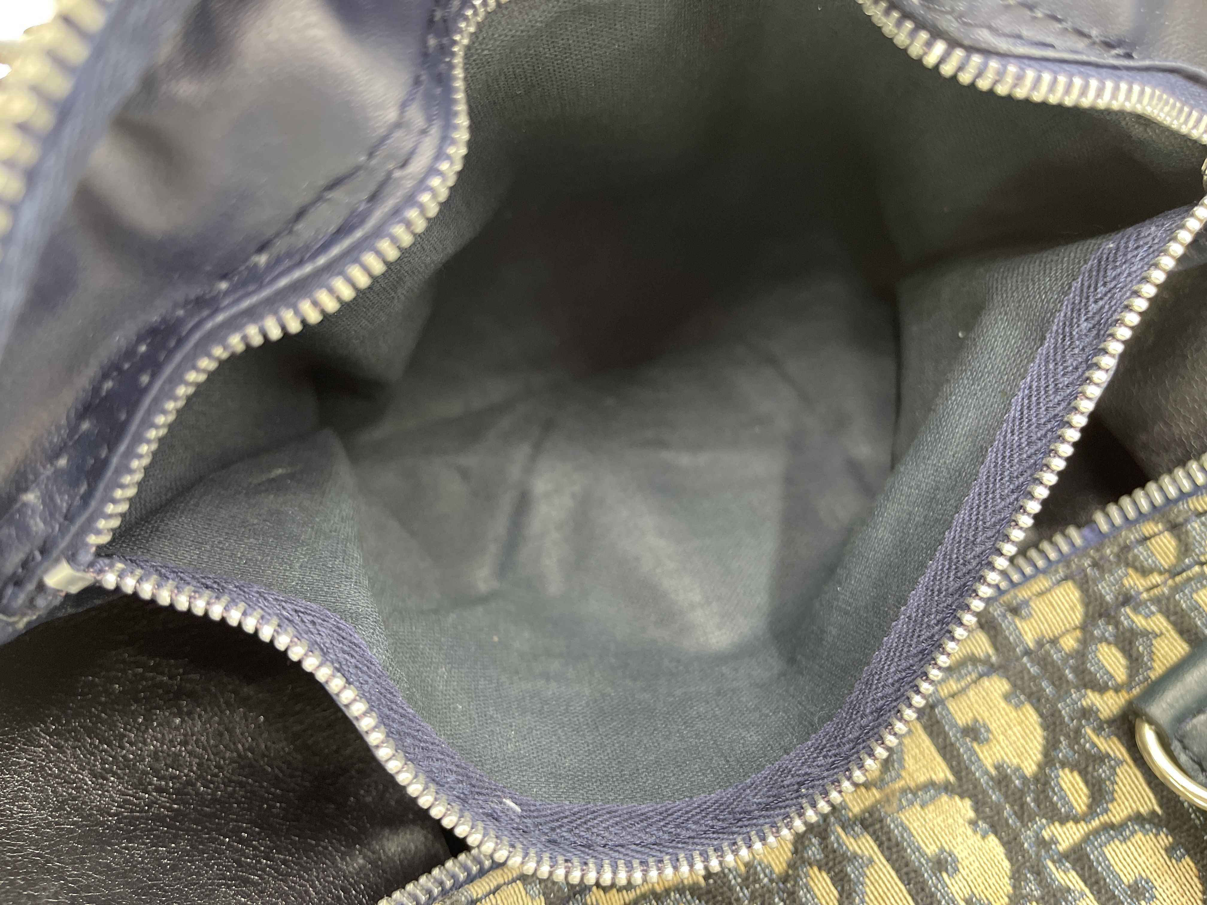 Trotter 30 Boston Bag — view 11