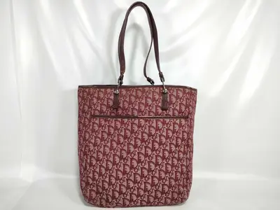 Trotter Tote Bag