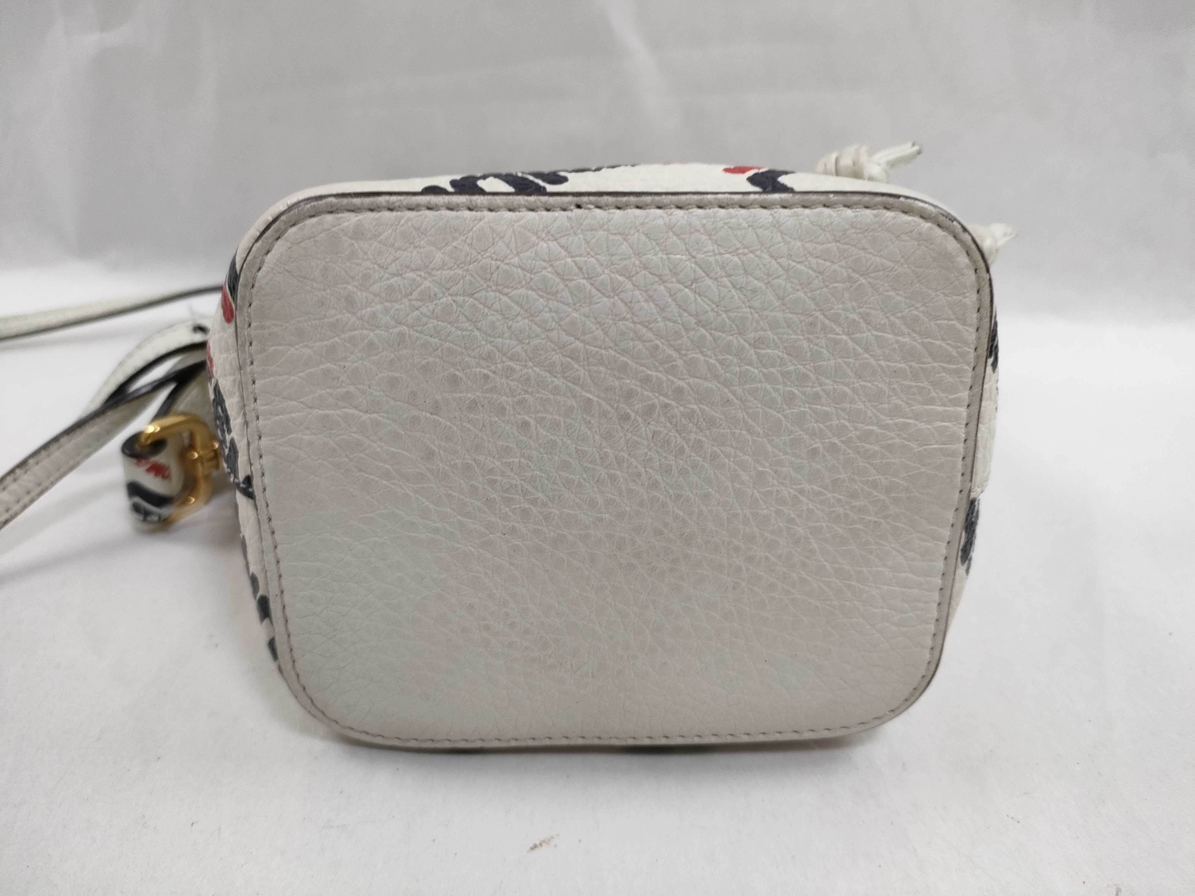 Bucket Shoulder Bag Handbag — view 8