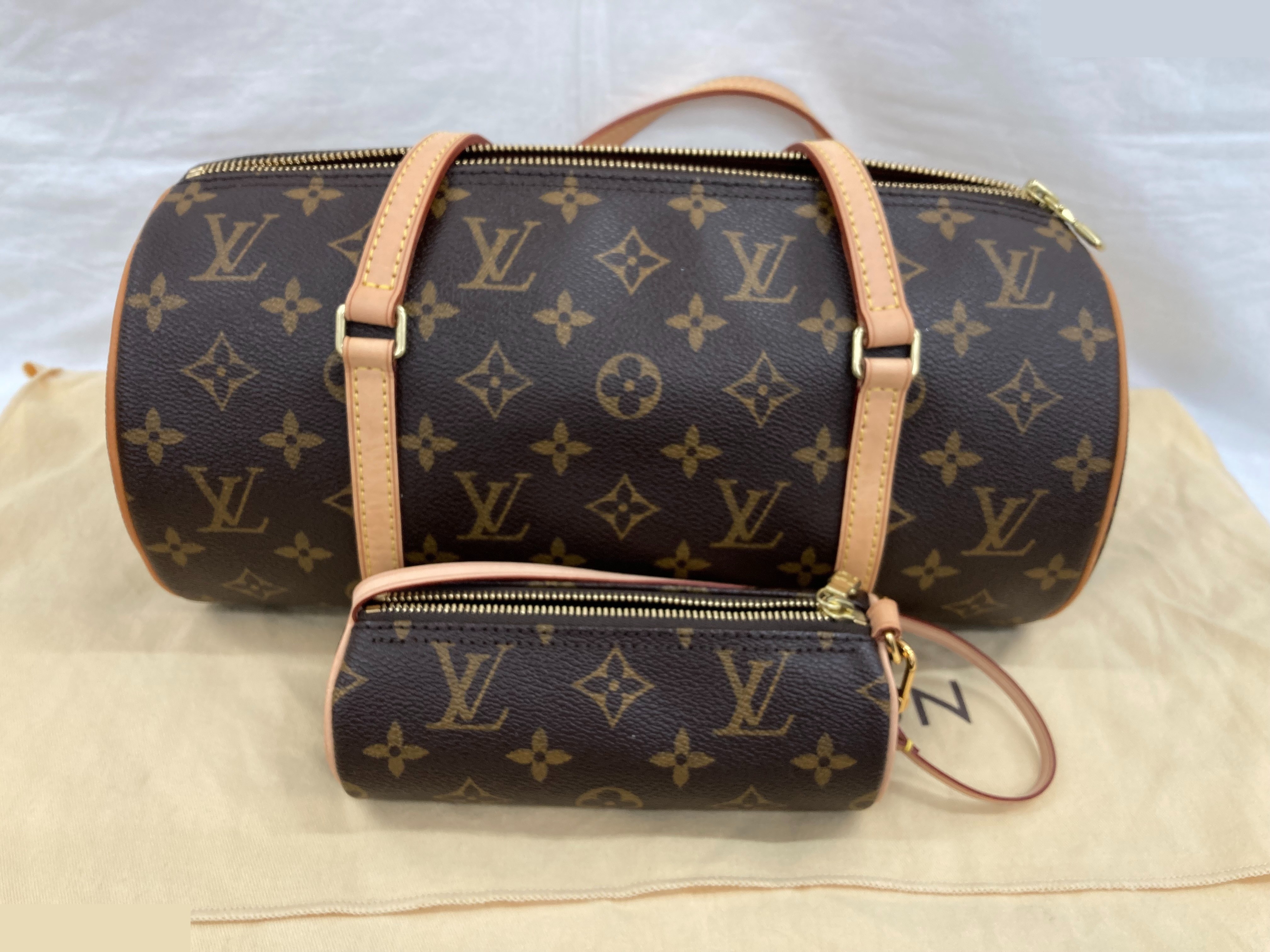 Papillon 30 with pouch — view 5