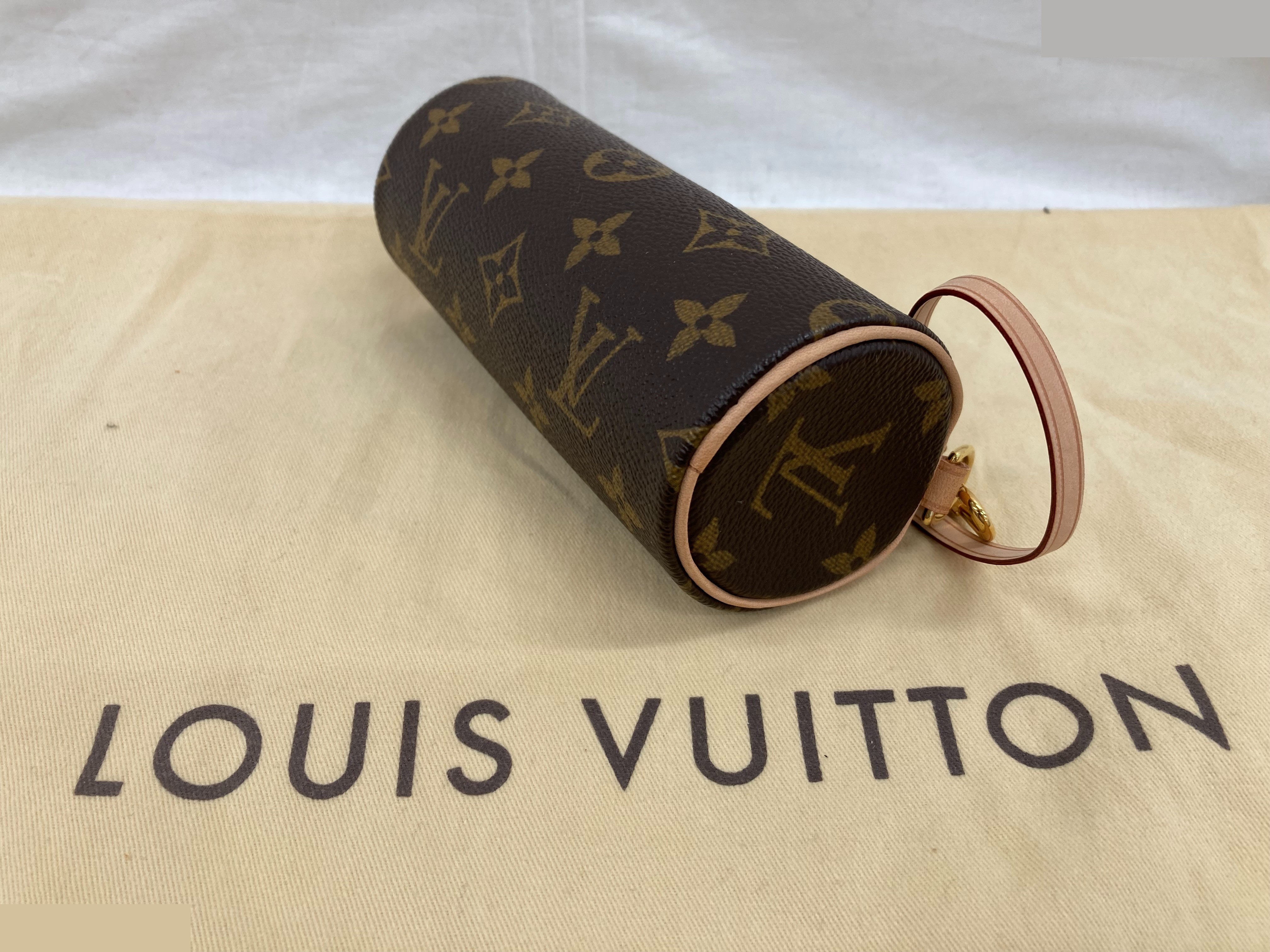 Papillon 30 with pouch — view 8