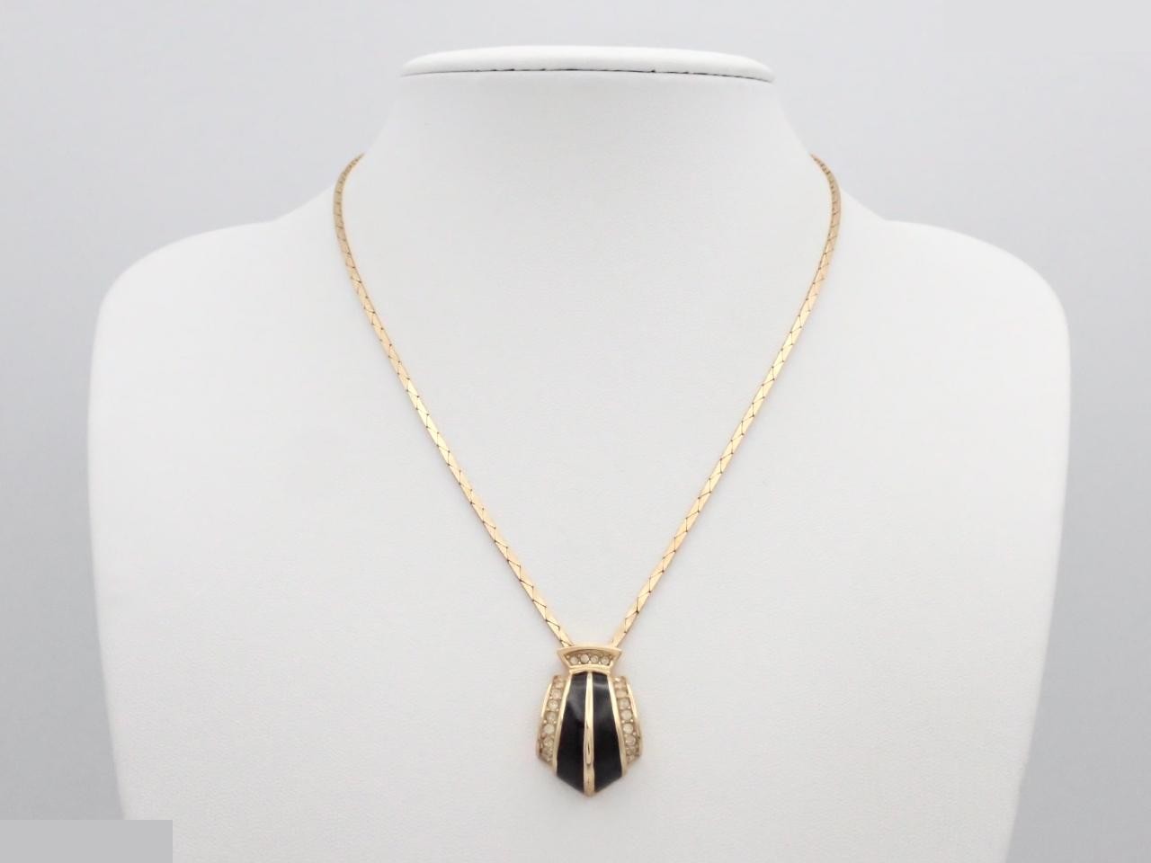 Other lines: Precious metal necklaces and pendants, chain approximately 42cm. — view 3