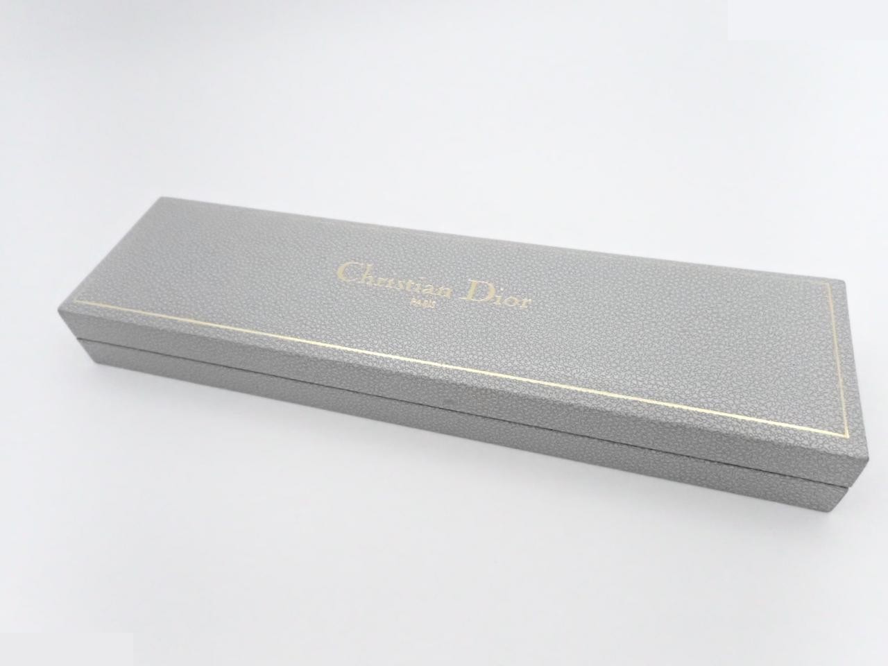Other lines: Precious metal necklaces and pendants, chain approximately 42cm. — view 4