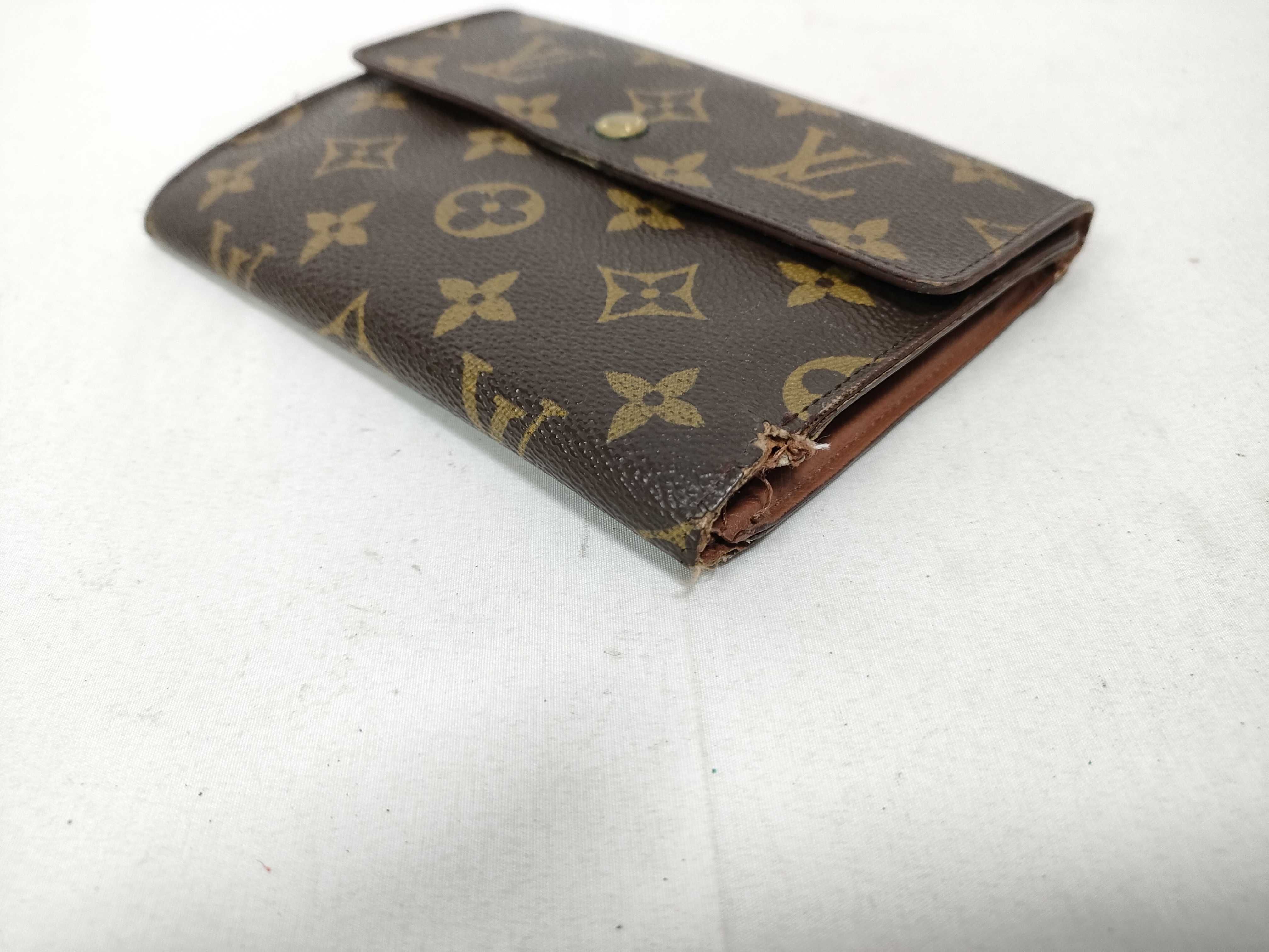 Monogram Louis Vuitton Wallet — view 3