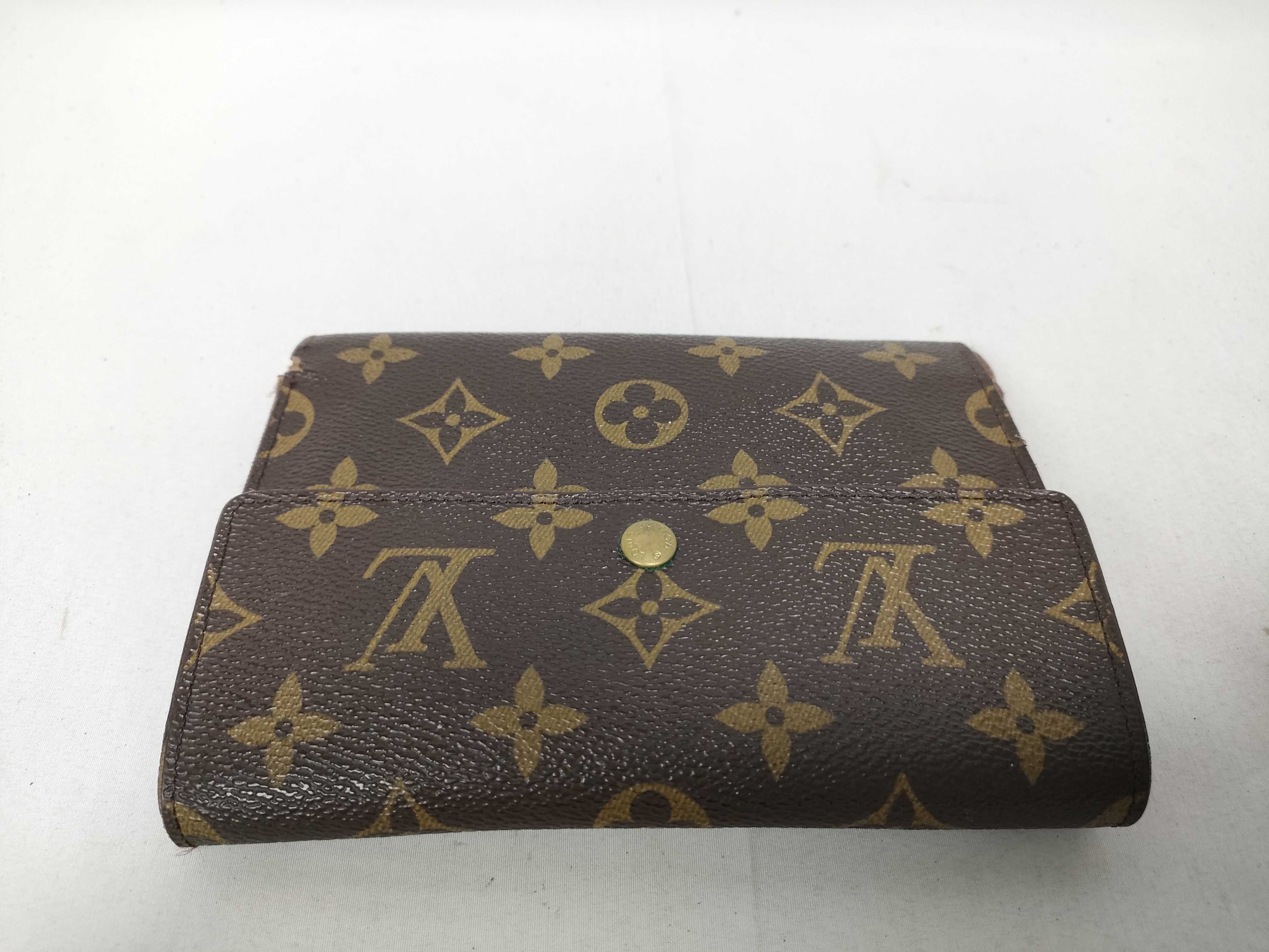 Monogram Louis Vuitton Wallet — view 8