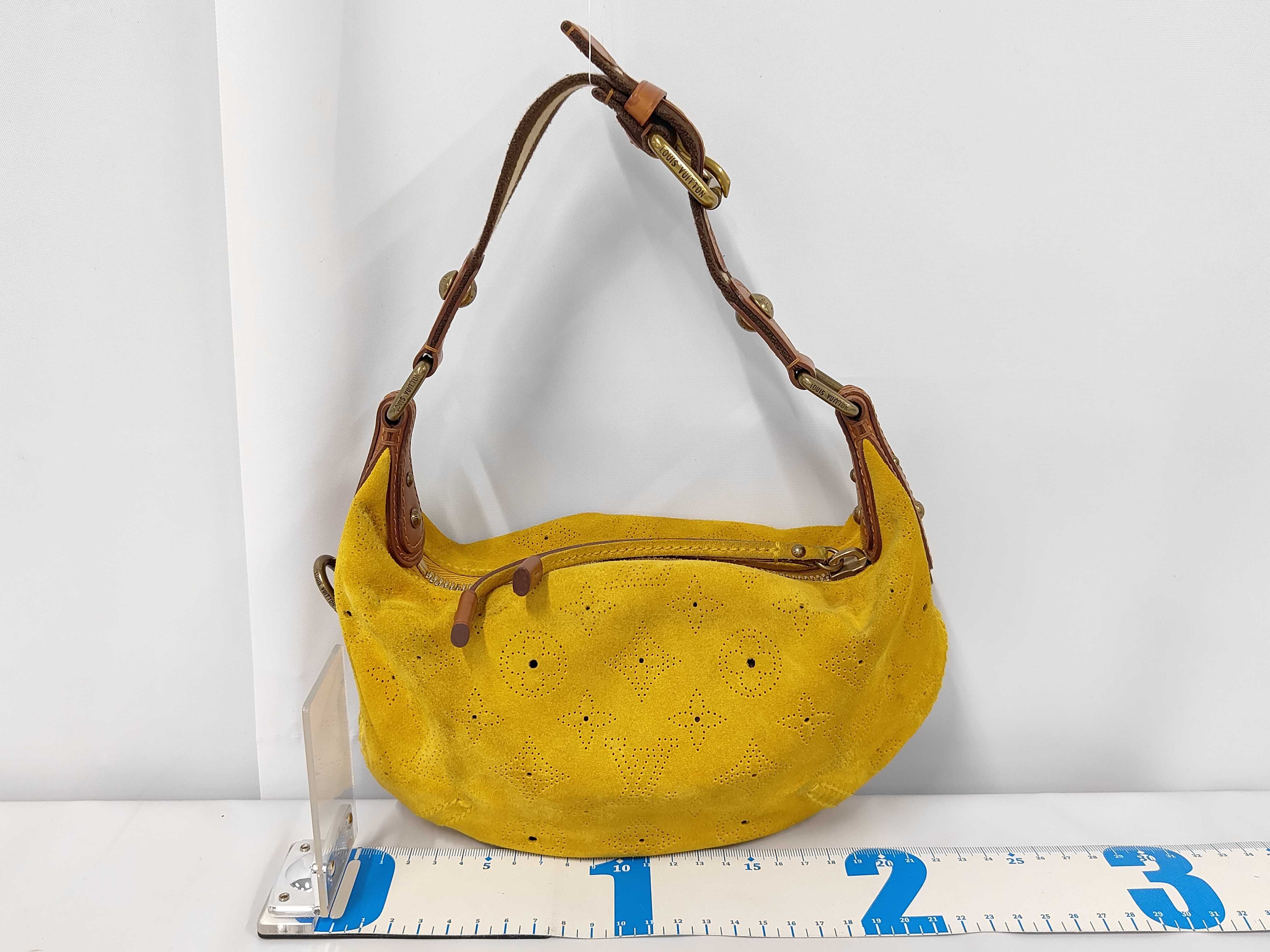 Onata PM Mahina Suede M95121 Handbag — view 2