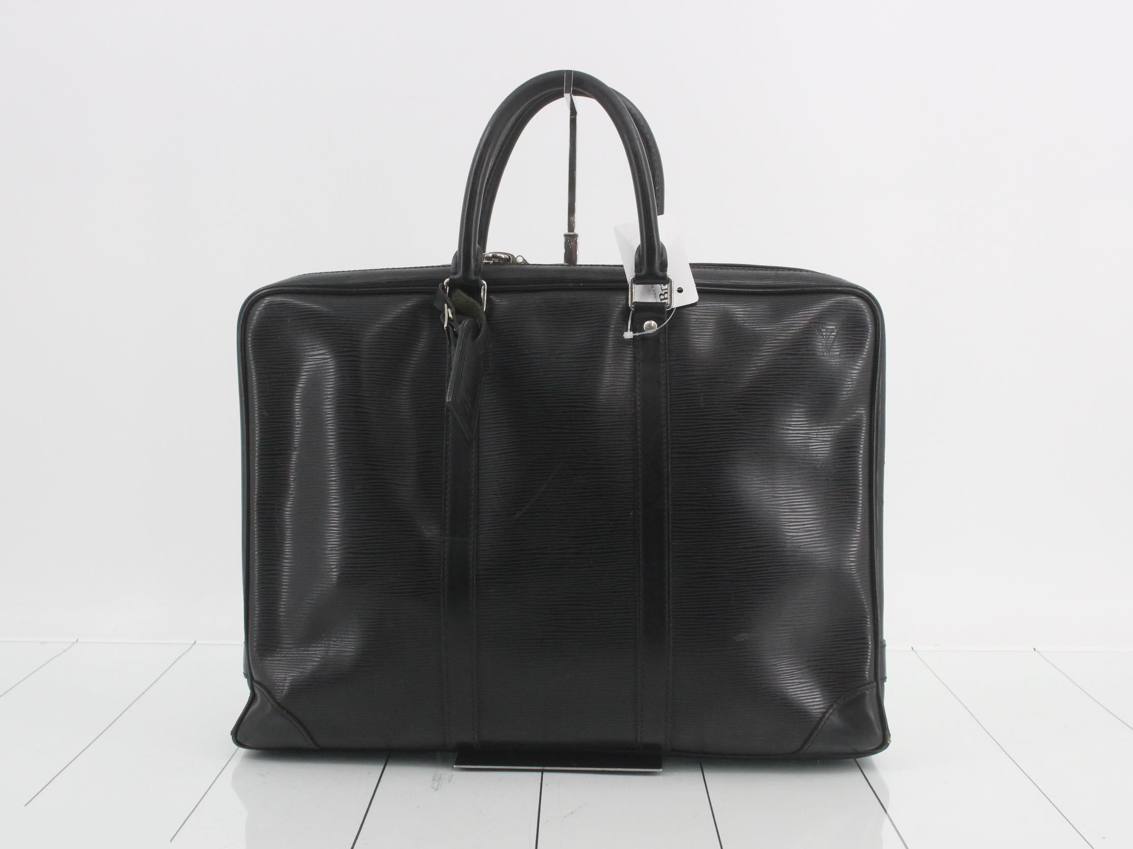 Port Document Voyage Noir