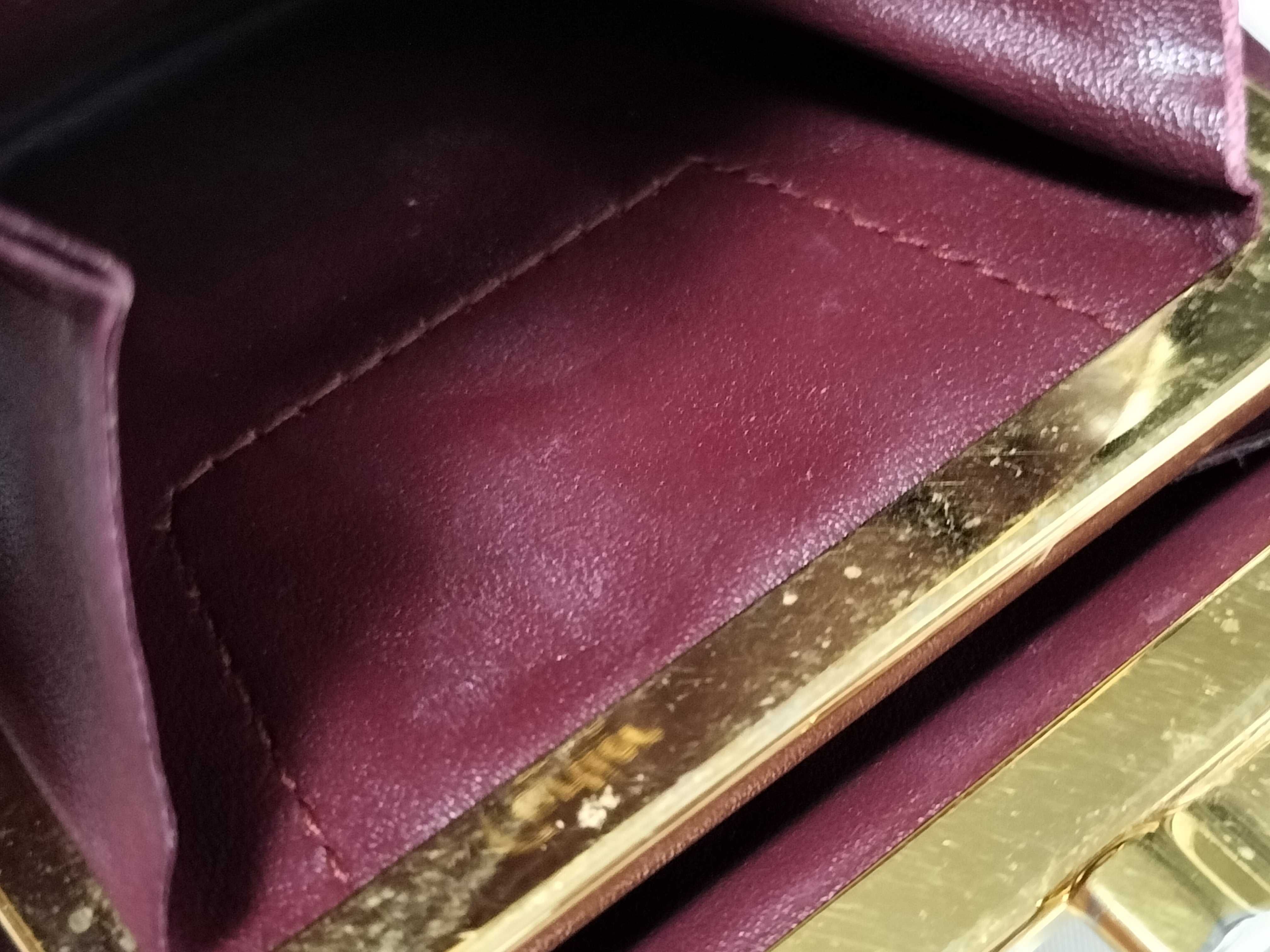 Must Line coin purse — view 13