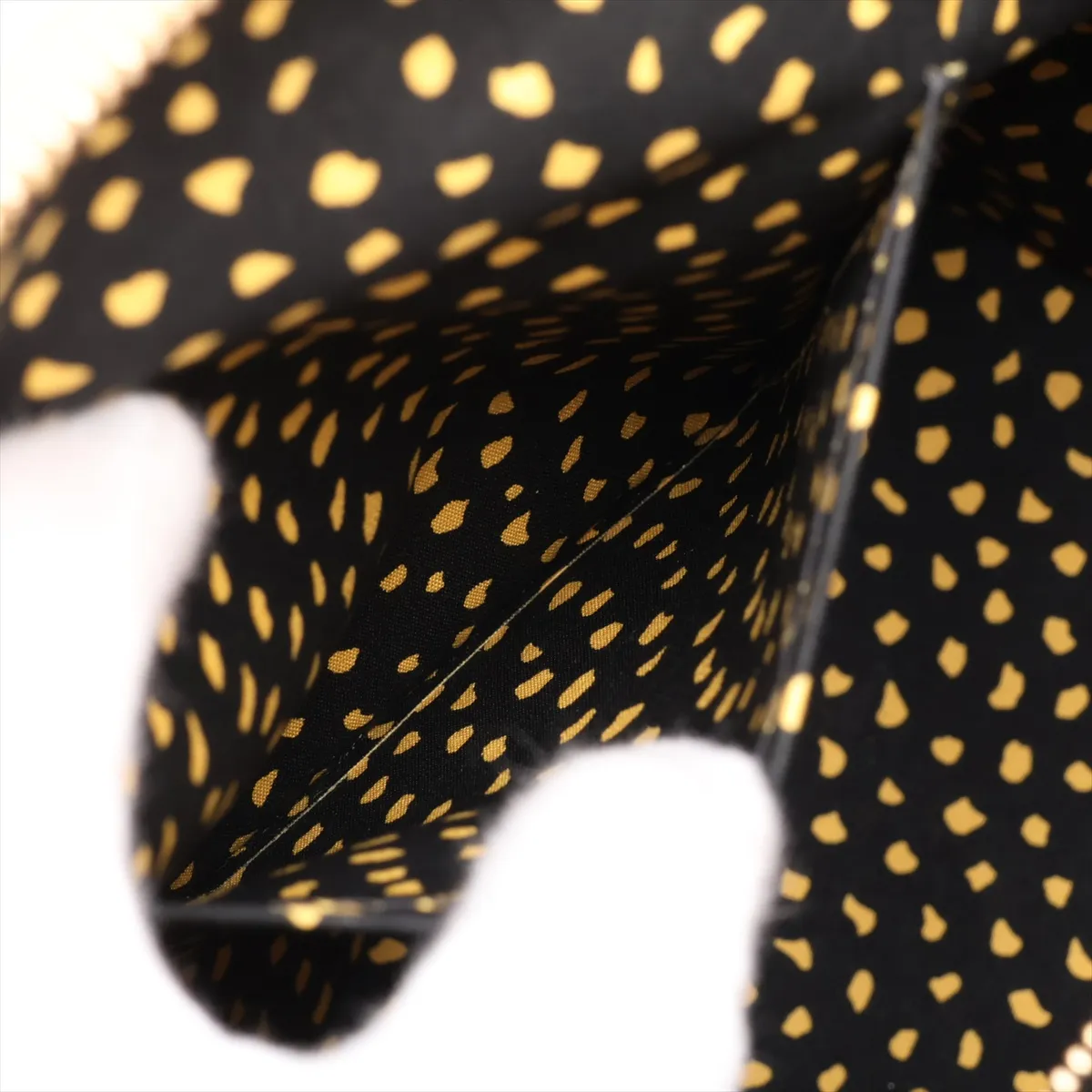 x Yayoi Kusama Vernis Dot Infinity M91398 Yellow x Black FL2132 Clochette Fixed — view 10
