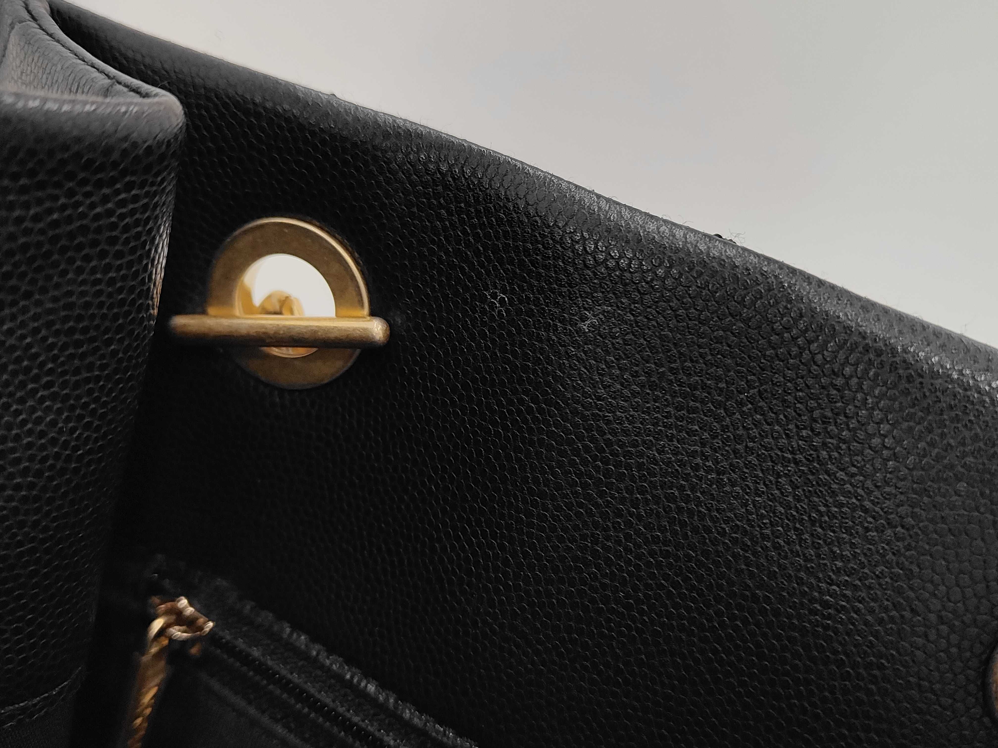 Matelassé Caviar Skin Chain Tote Bag — view 12