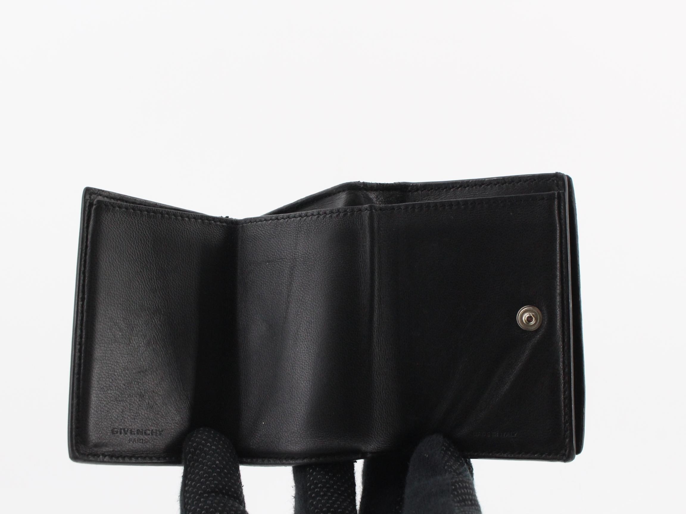 Tri-fold wallet — view 4