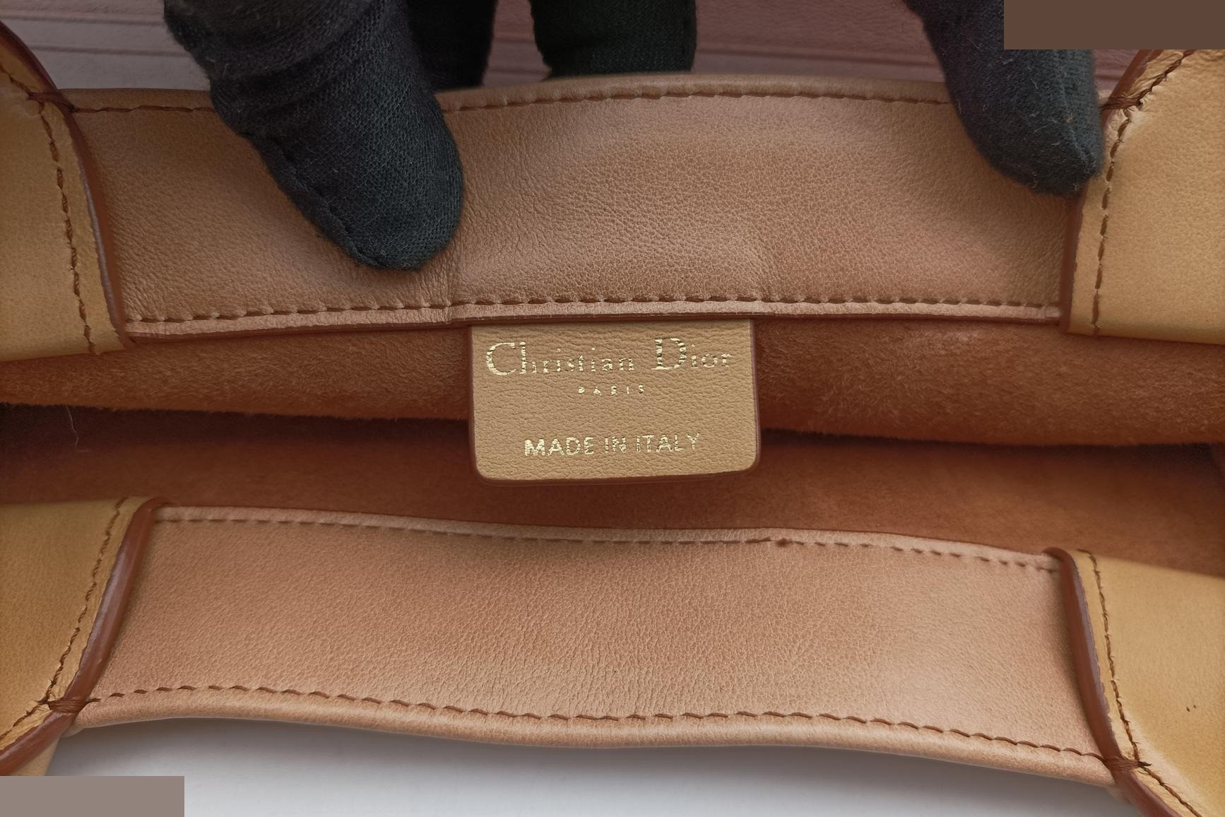 Book Tote Leather Brown — view 7