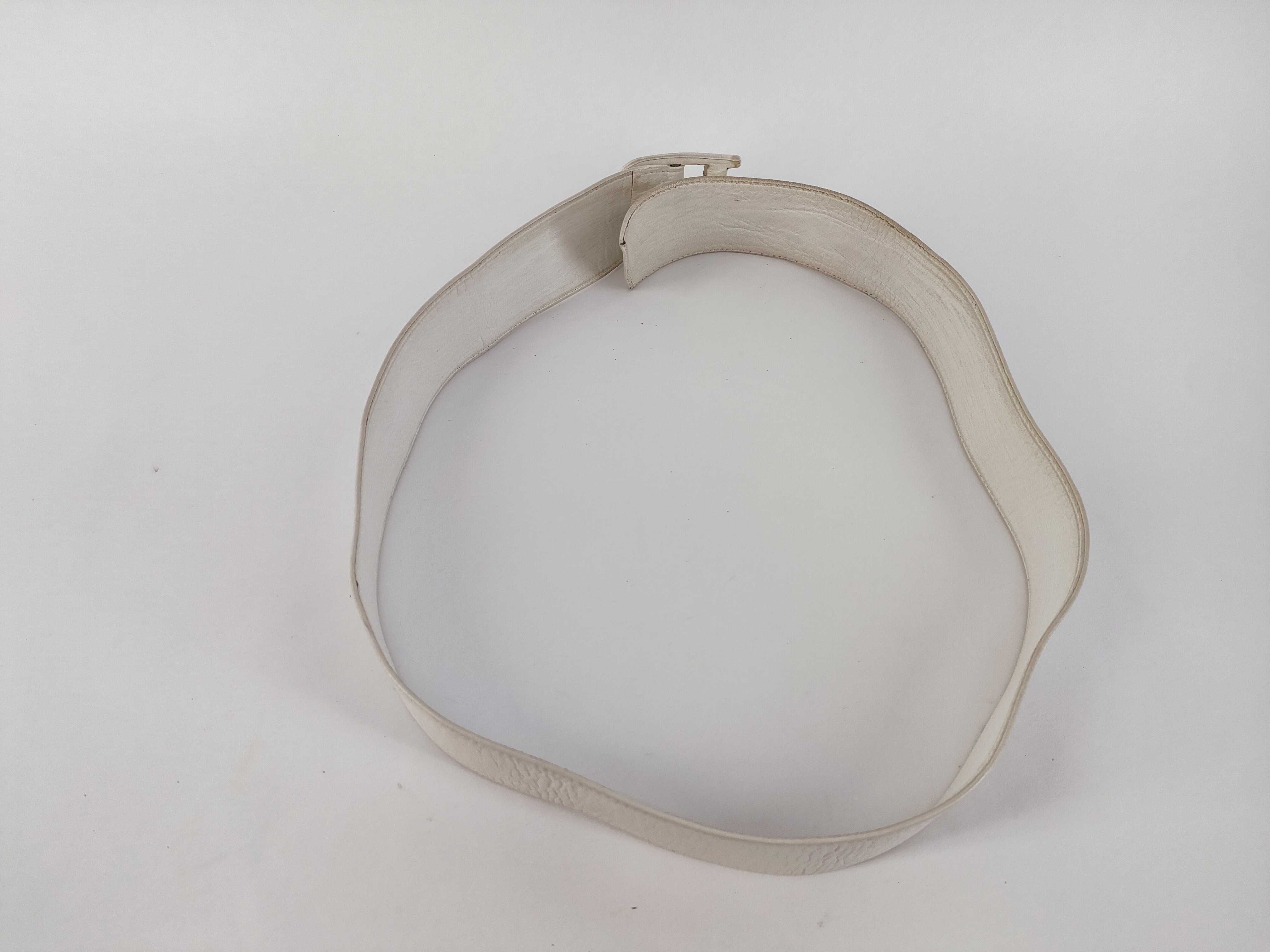 logo leather belt — view 2
