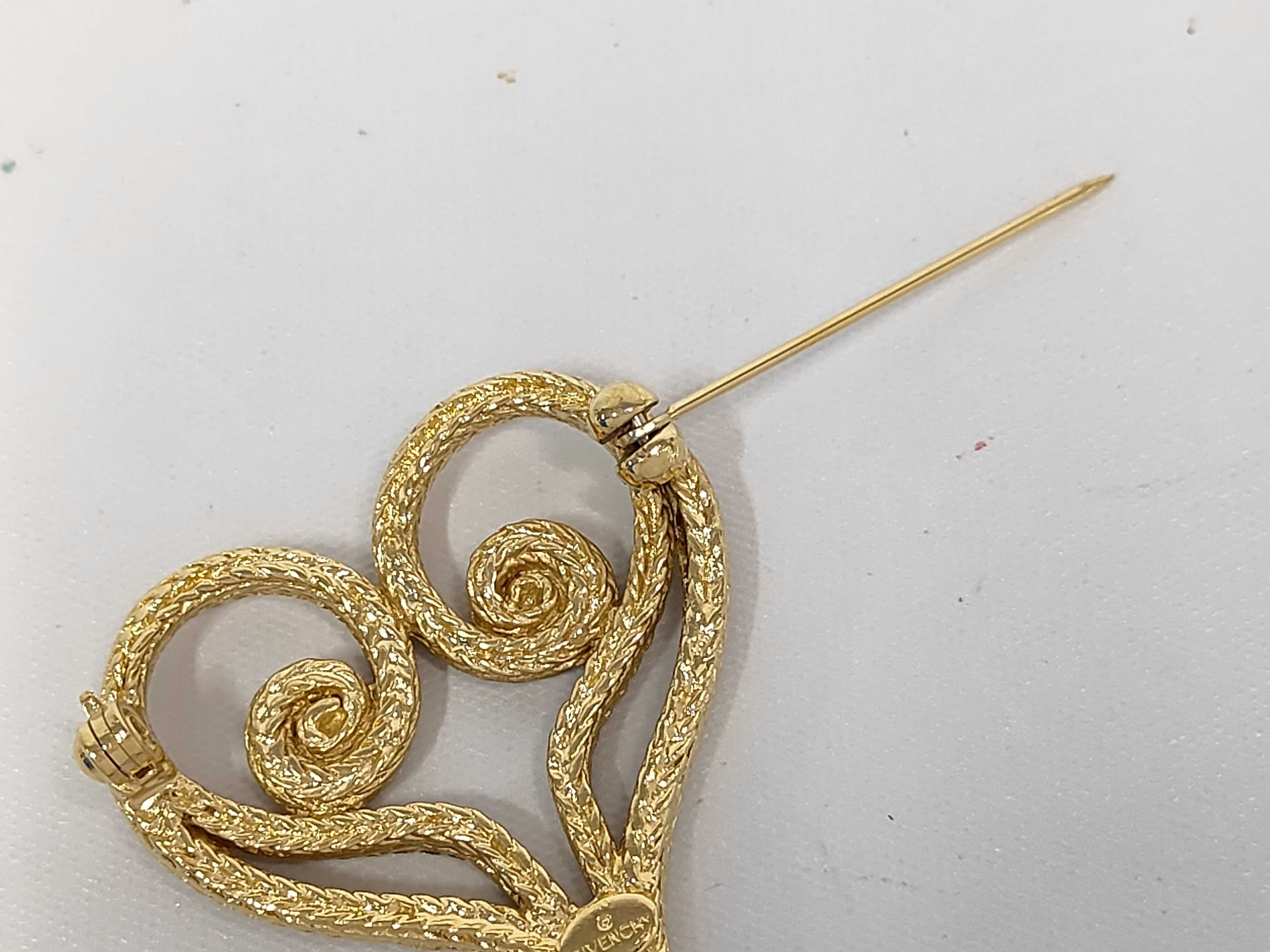 Brooch / GP Brooch — view 3